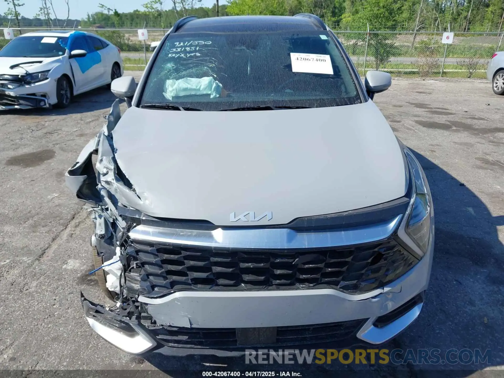 12 Photograph of a damaged car 5XYK43DF0SG237310 KIA SPORTAGE 2025