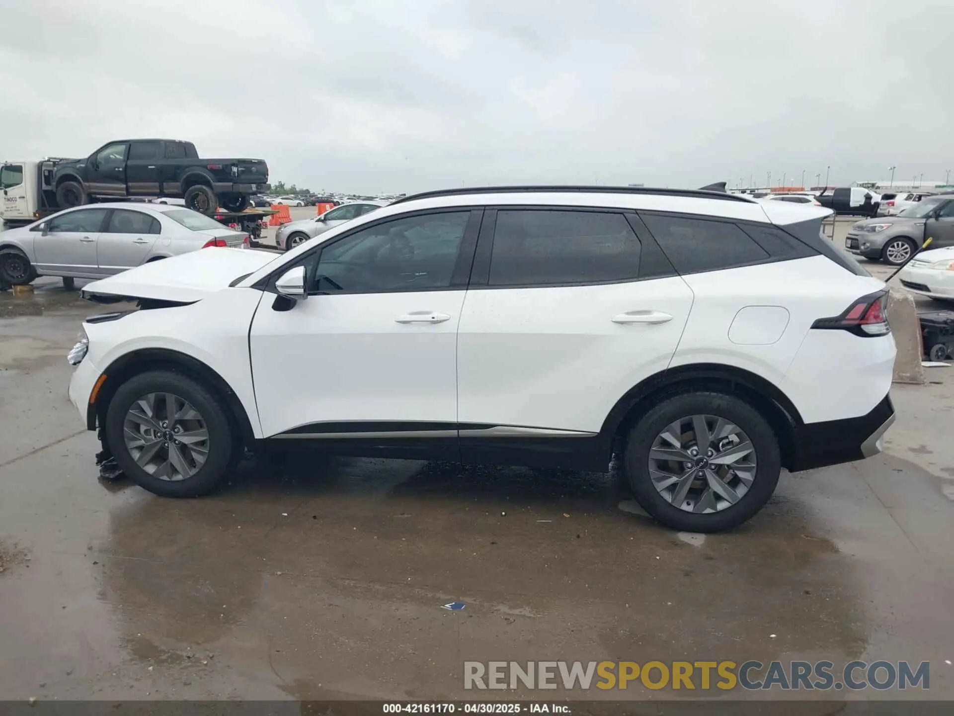 15 Photograph of a damaged car 5XYK43DF9SG295349 KIA SPORTAGE 2025