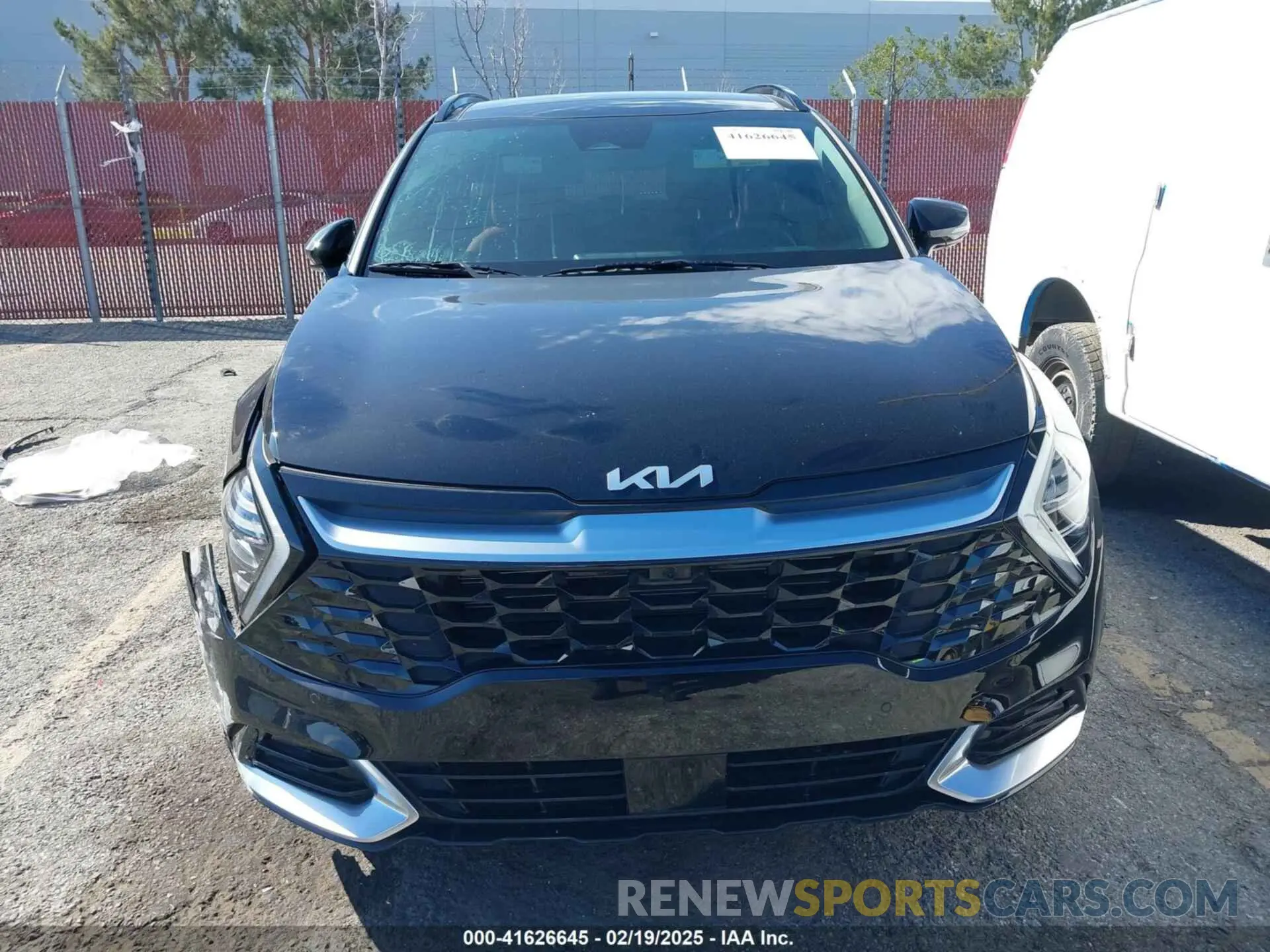 12 Photograph of a damaged car 5XYK53DF4SG236173 KIA SPORTAGE 2025