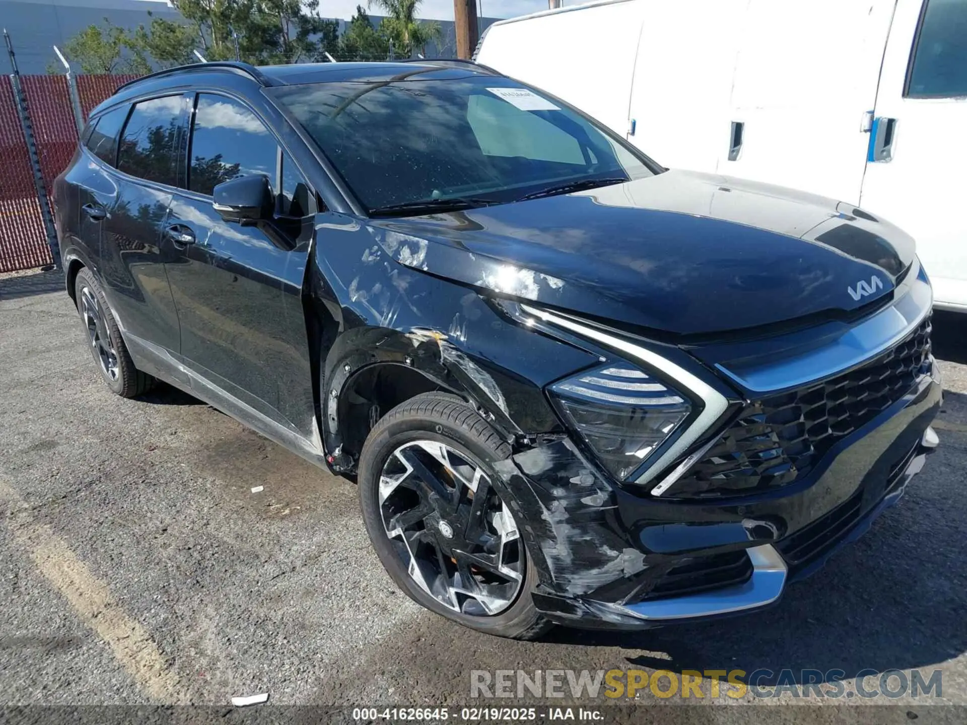 6 Photograph of a damaged car 5XYK53DF4SG236173 KIA SPORTAGE 2025