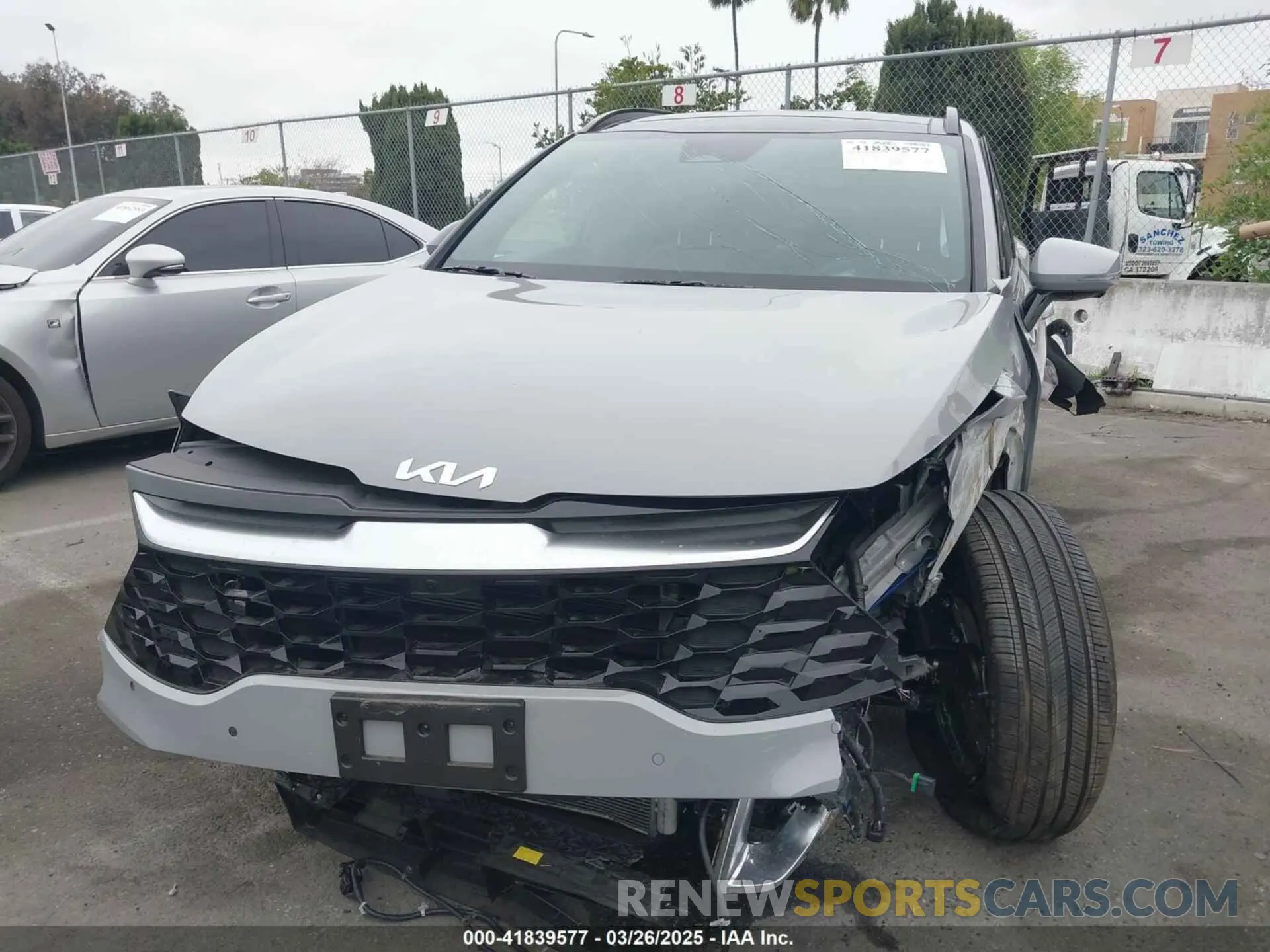 13 Photograph of a damaged car 5XYK53DF4SG253958 KIA SPORTAGE 2025