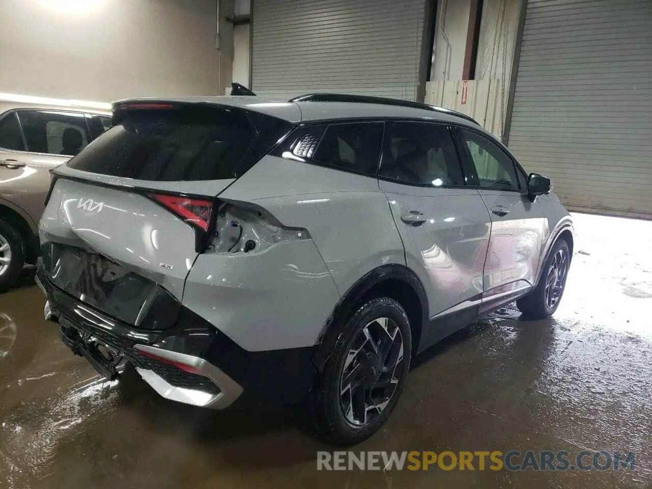 3 Photograph of a damaged car 5XYK5CDF3SG251120 KIA SPORTAGE 2025