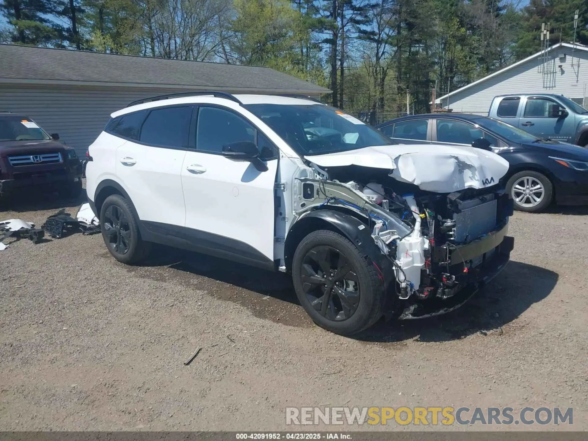 1 Photograph of a damaged car 5XYK6CDF9SG273393 KIA SPORTAGE 2025