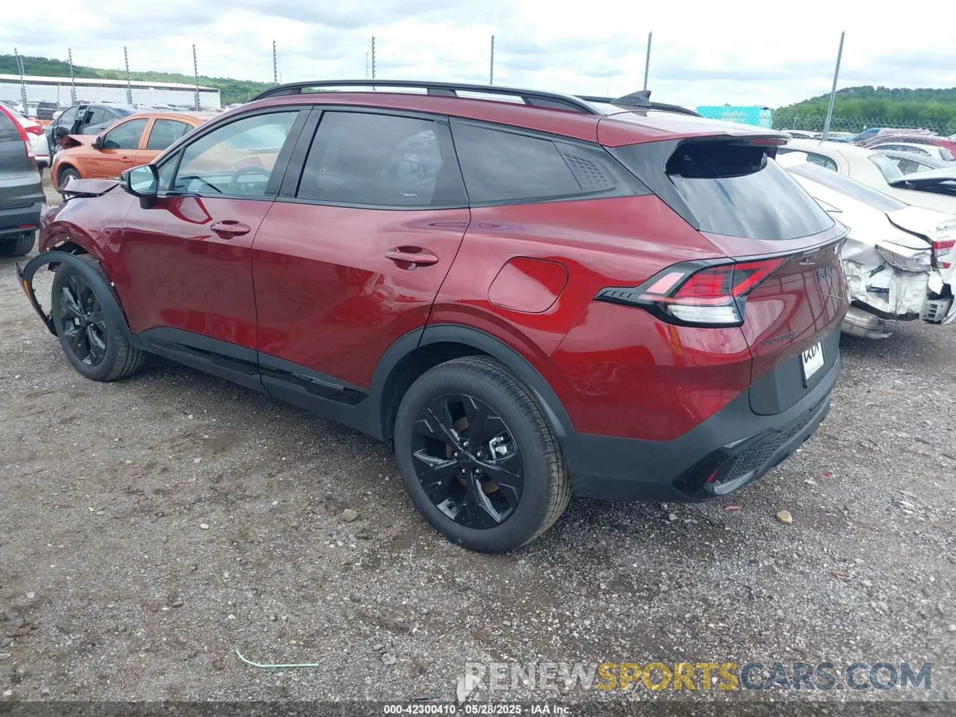 3 Photograph of a damaged car 5XYK6CDF9SG317294 KIA SPORTAGE 2025