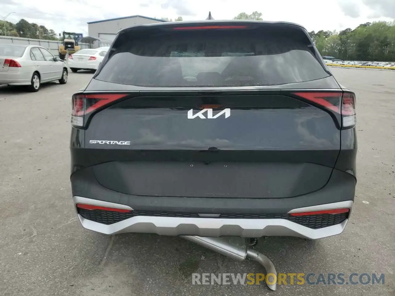 6 Photograph of a damaged car KNDPU3DF1S7386943 KIA SPORTAGE 2025