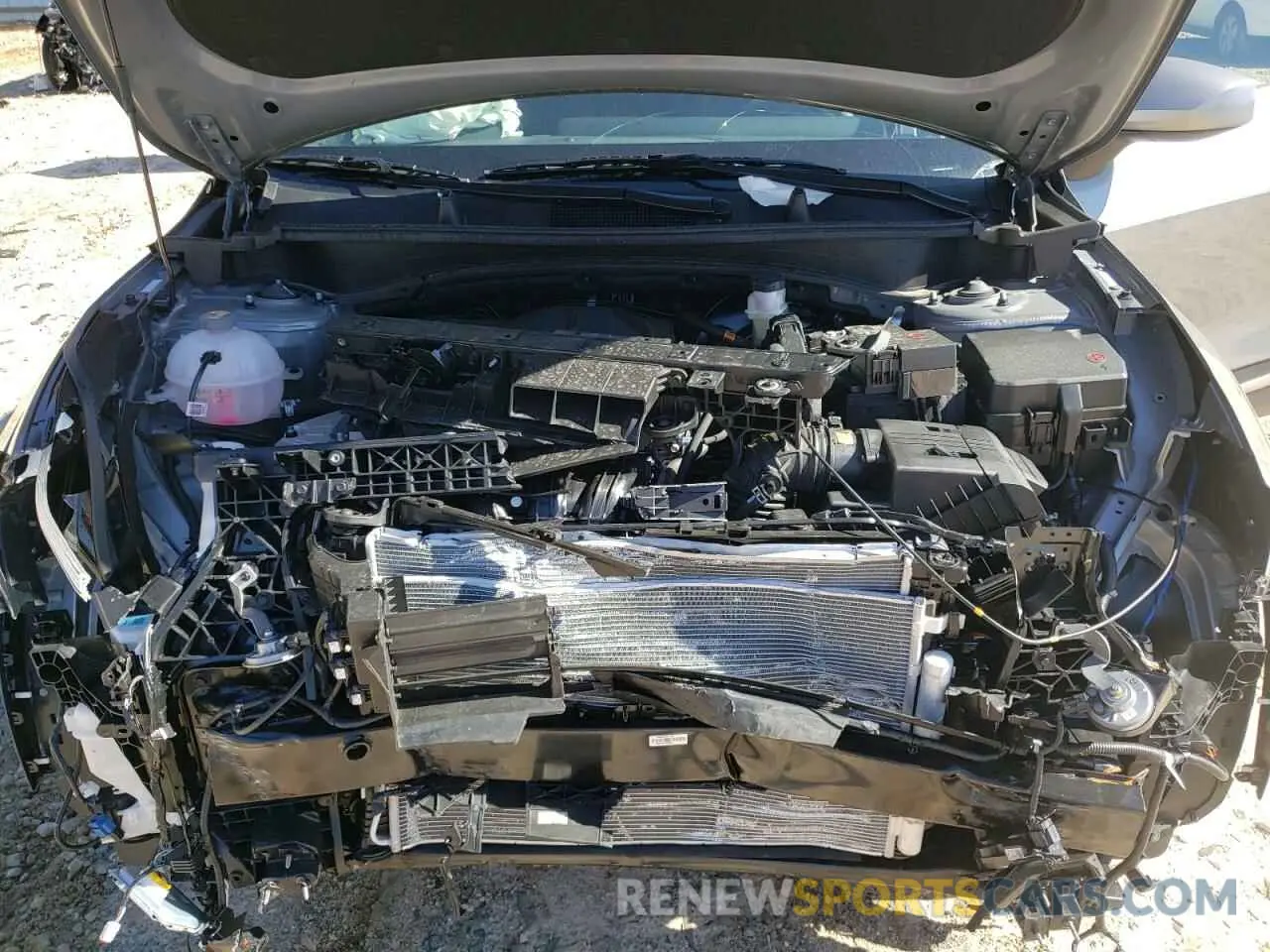 13 Photograph of a damaged car KNDPU3DF8S7340252 KIA SPORTAGE 2025