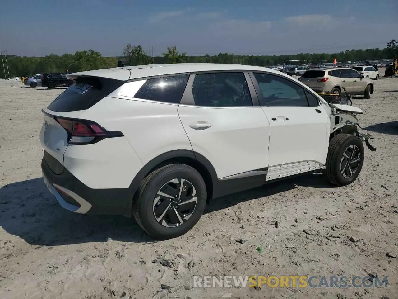 3 Photograph of a damaged car KNDPU3DG9S7193819 KIA SPORTAGE 2025