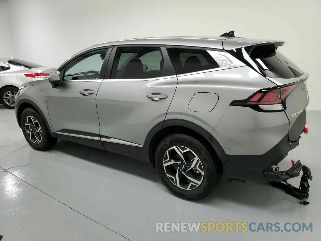 2 Photograph of a damaged car KNDPUCDF3S7371120 KIA SPORTAGE 2025