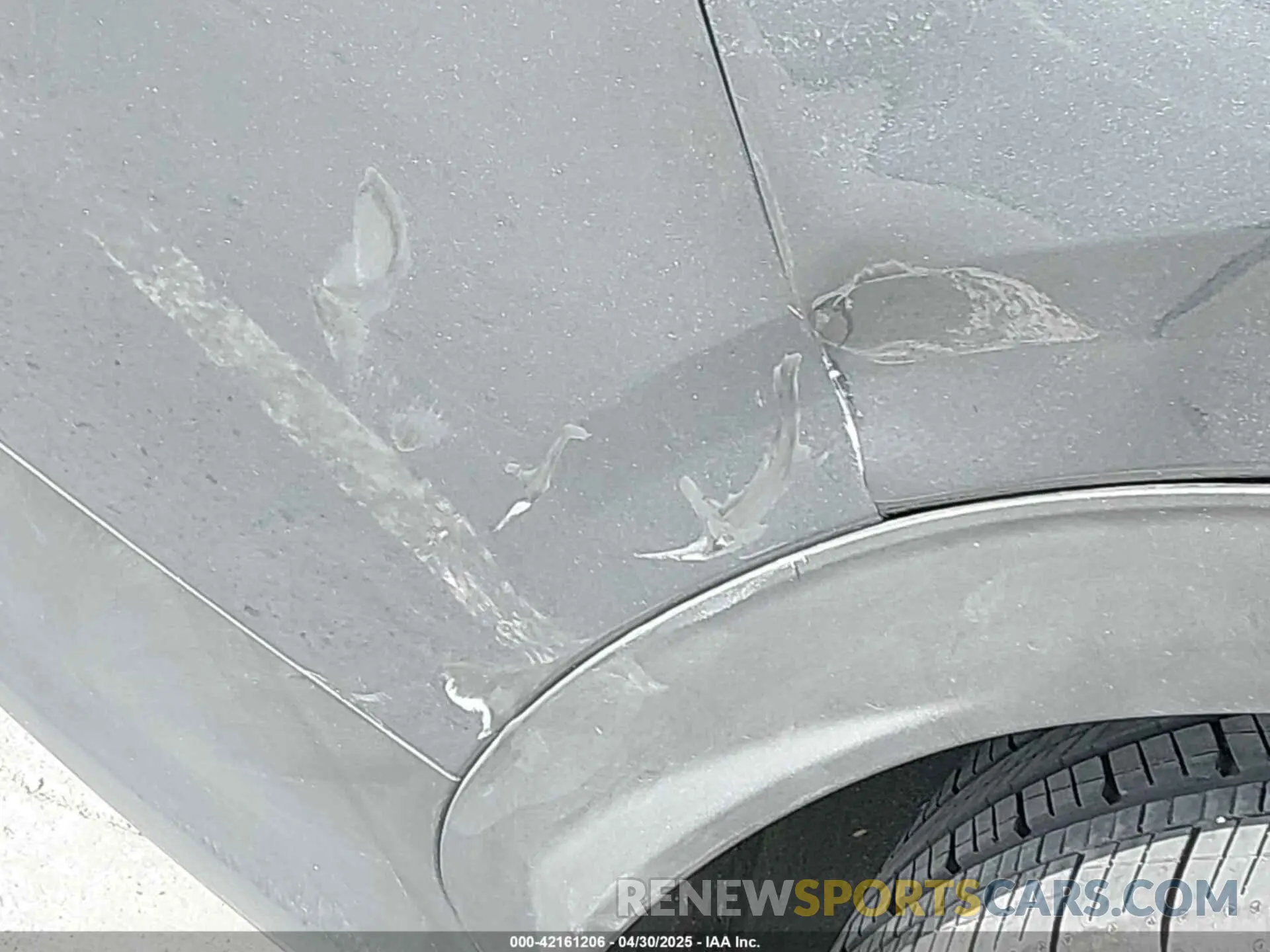 19 Photograph of a damaged car KNDPV3DF6S7334544 KIA SPORTAGE 2025