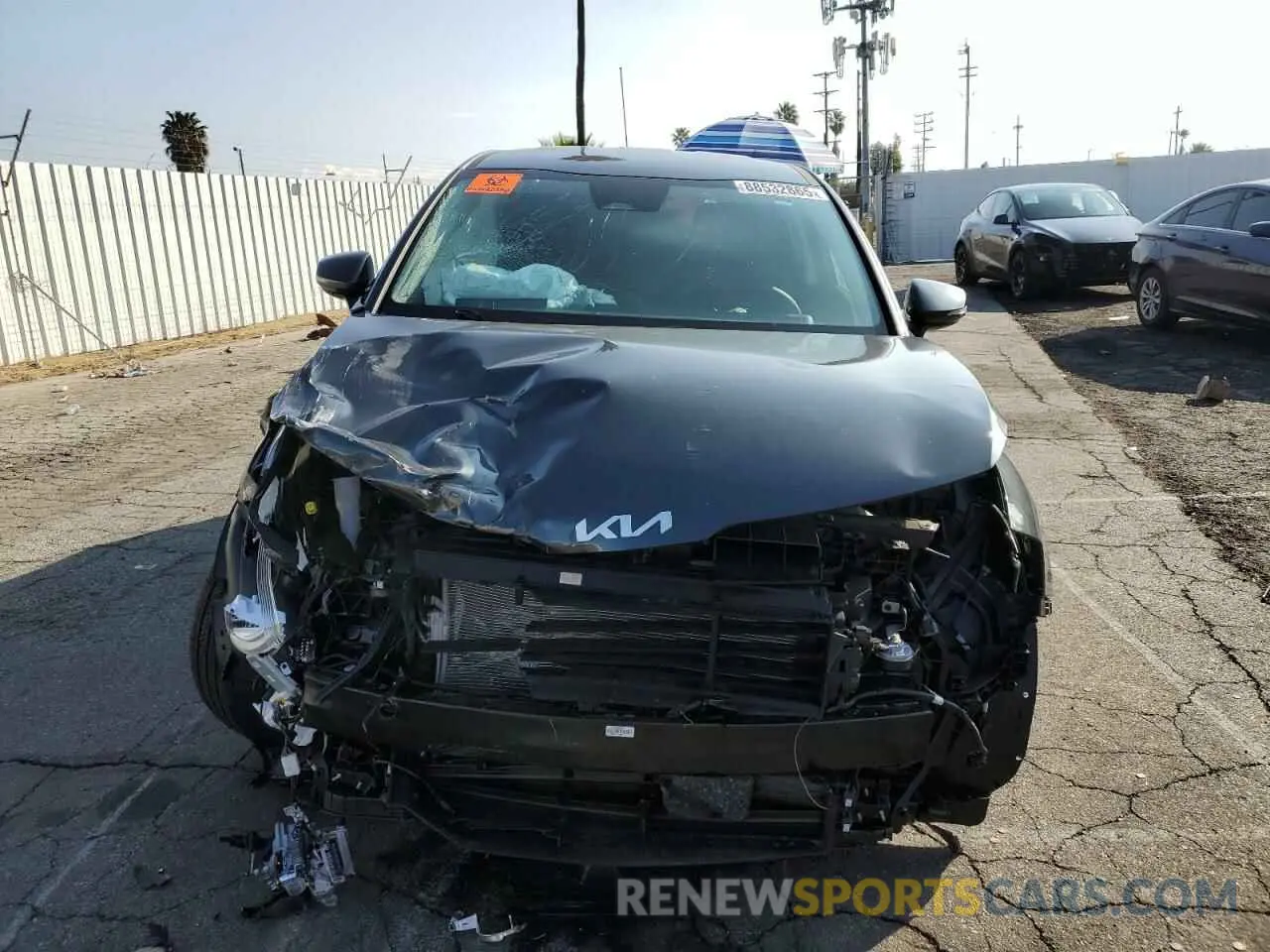 5 Photograph of a damaged car KNDPV3DF6S7372162 KIA SPORTAGE 2025