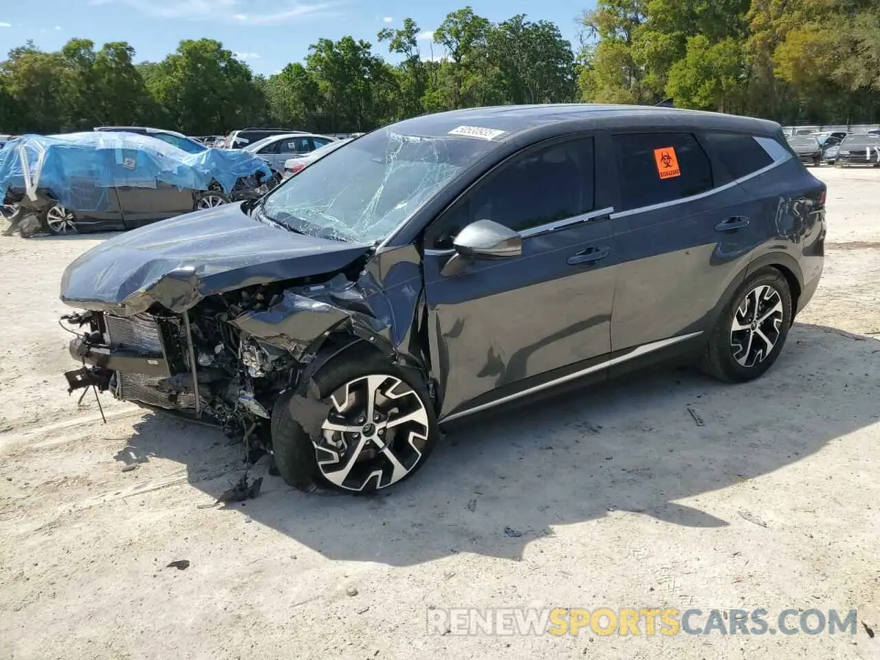1 Photograph of a damaged car KNDPV3DF8S7345951 KIA SPORTAGE 2025