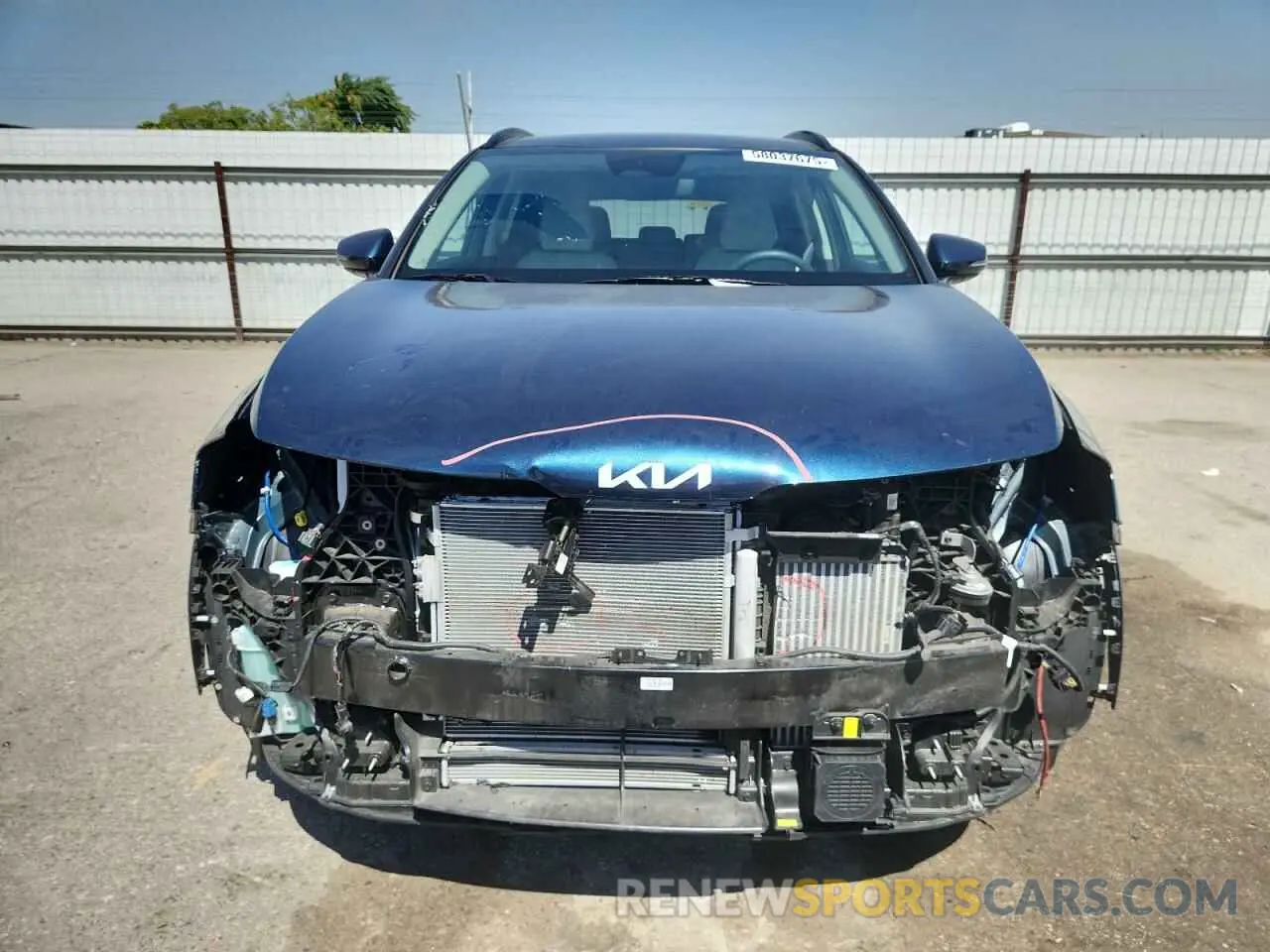 5 Photograph of a damaged car KNDPVCDG4S7179372 KIA SPORTAGE 2025