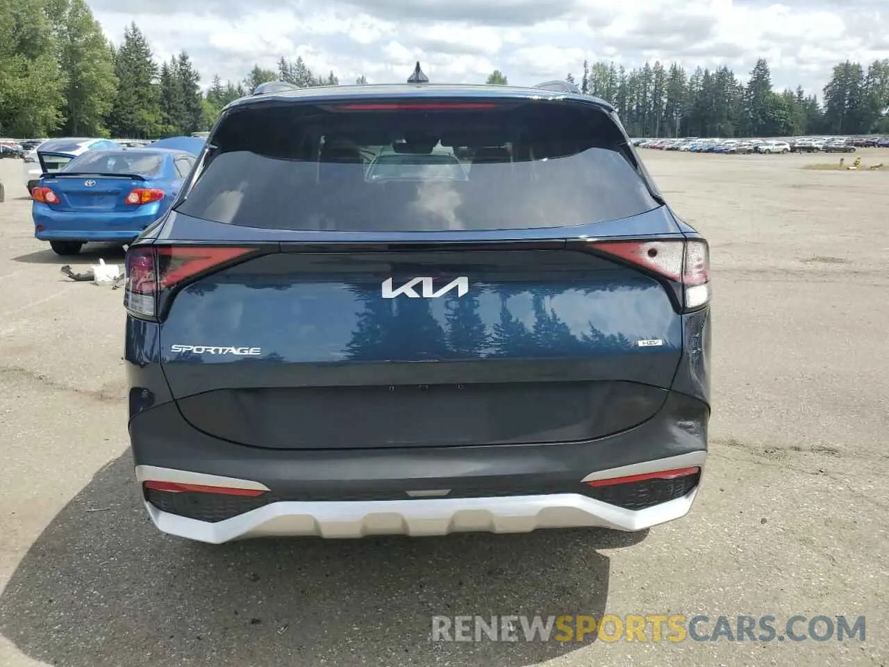 6 Photograph of a damaged car KNDPVCDG4S7194759 KIA SPORTAGE 2025