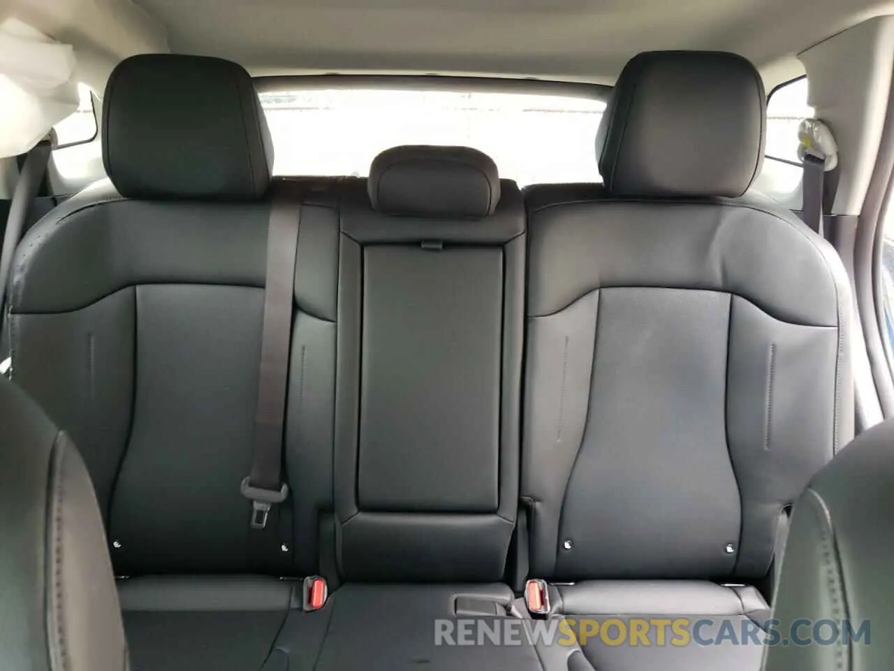 10 Photograph of a damaged car KNDPVCDG6S7203400 KIA SPORTAGE 2025