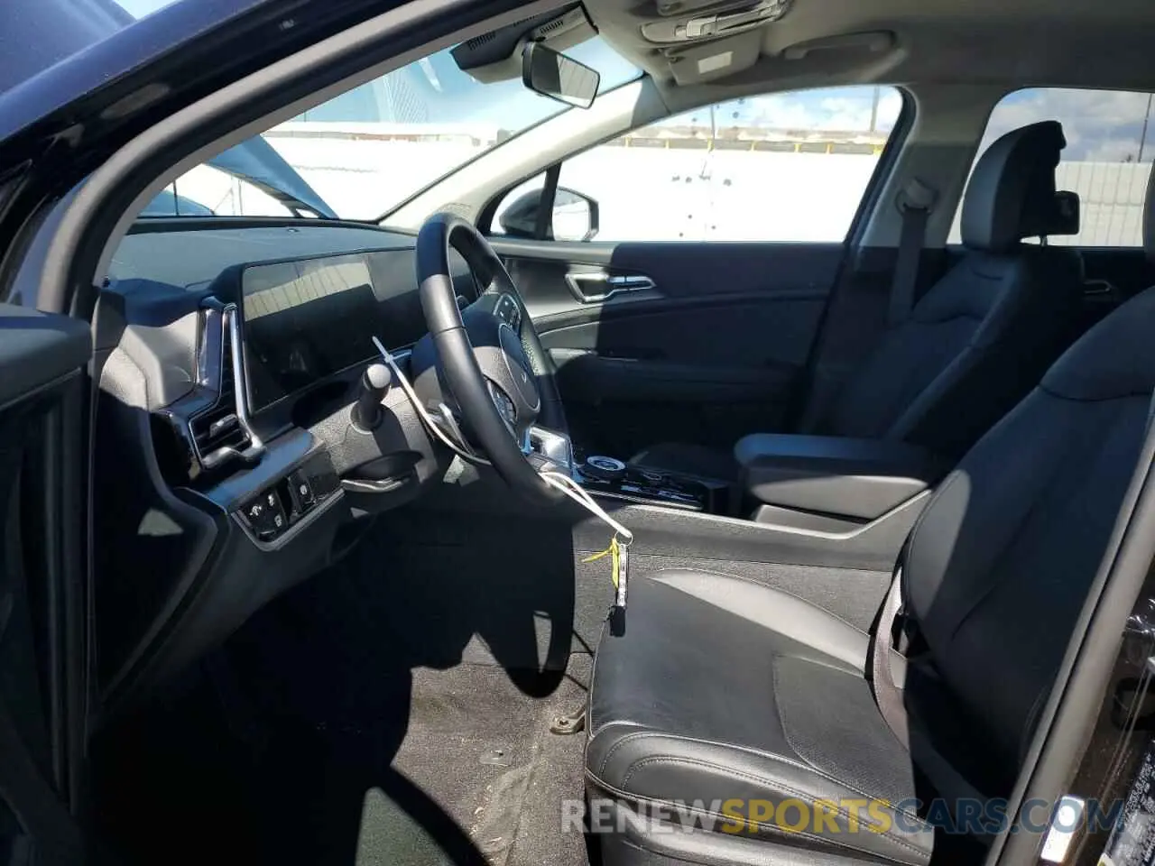 7 Photograph of a damaged car KNDPVCDG8S7197101 KIA SPORTAGE 2025