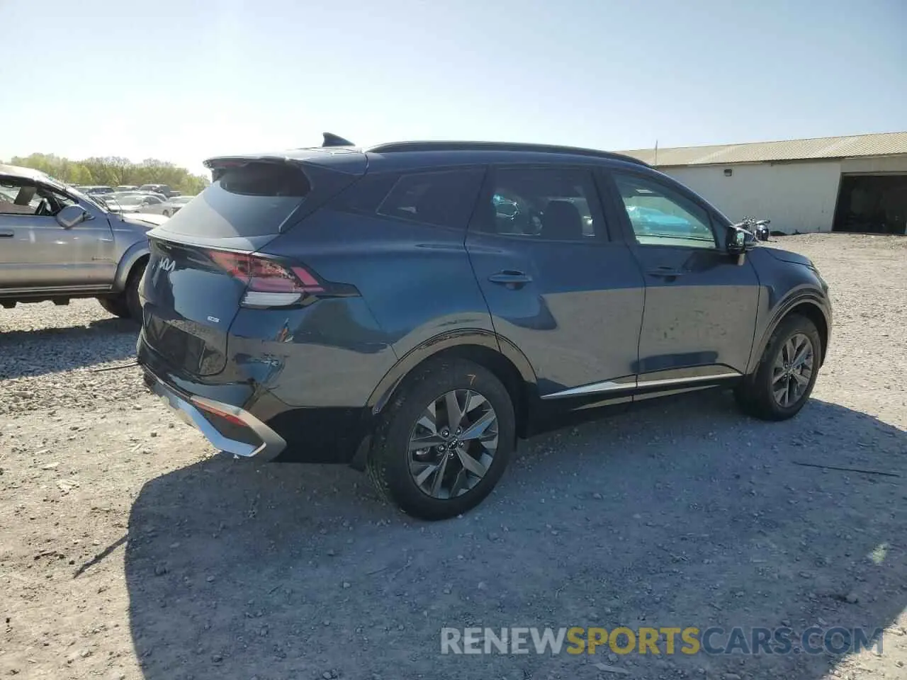 3 Photograph of a damaged car KNDPXCDG3S7187960 KIA SPORTAGE 2025