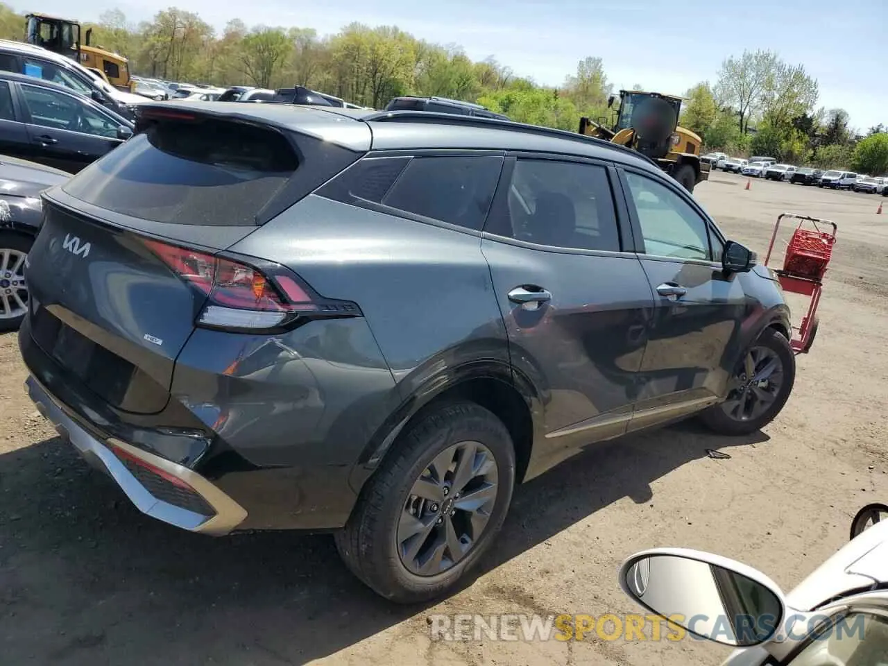 3 Photograph of a damaged car KNDPXCDG5S7202961 KIA SPORTAGE 2025