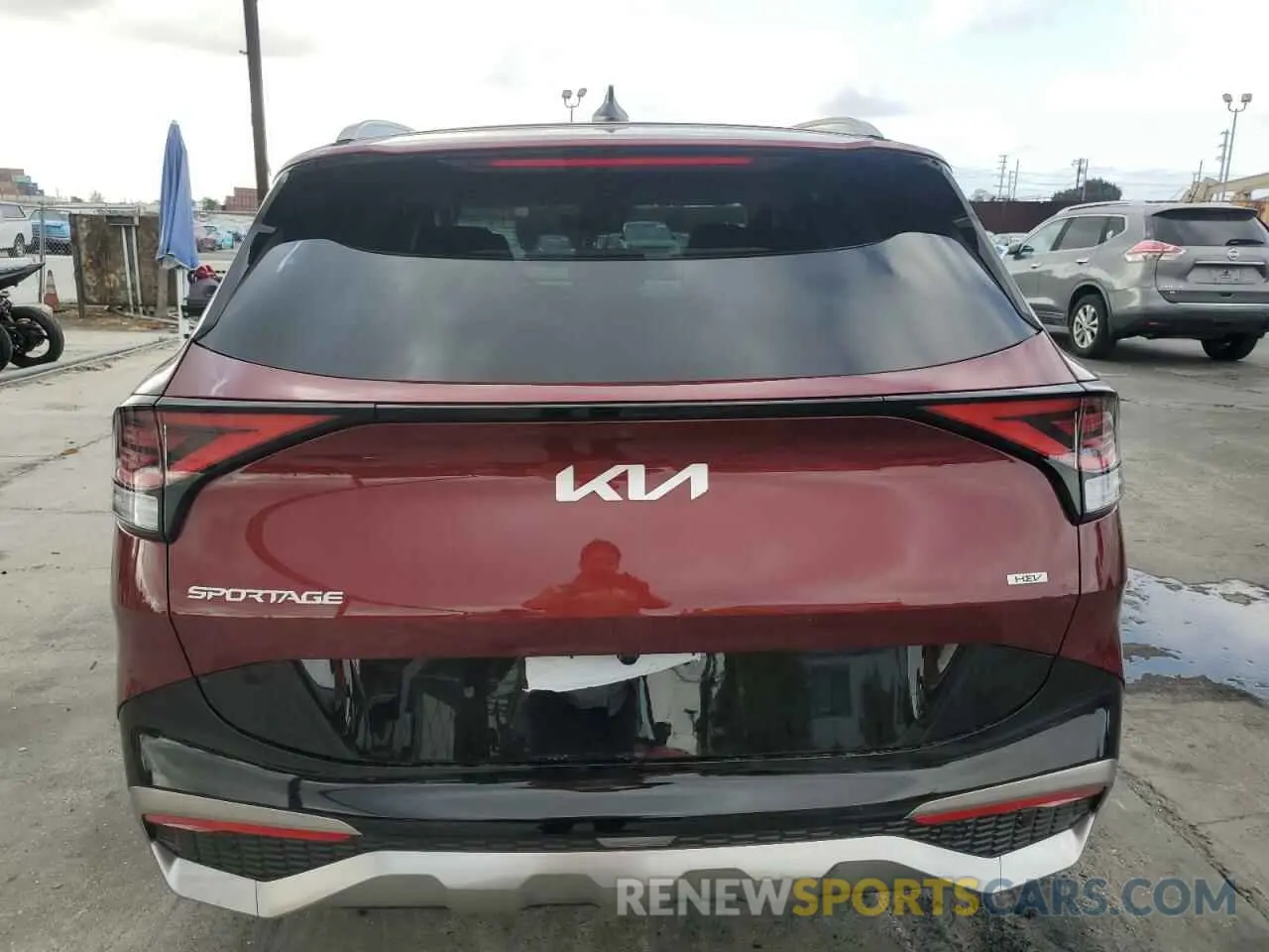 6 Photograph of a damaged car KNDPXCDG5S7212485 KIA SPORTAGE 2025