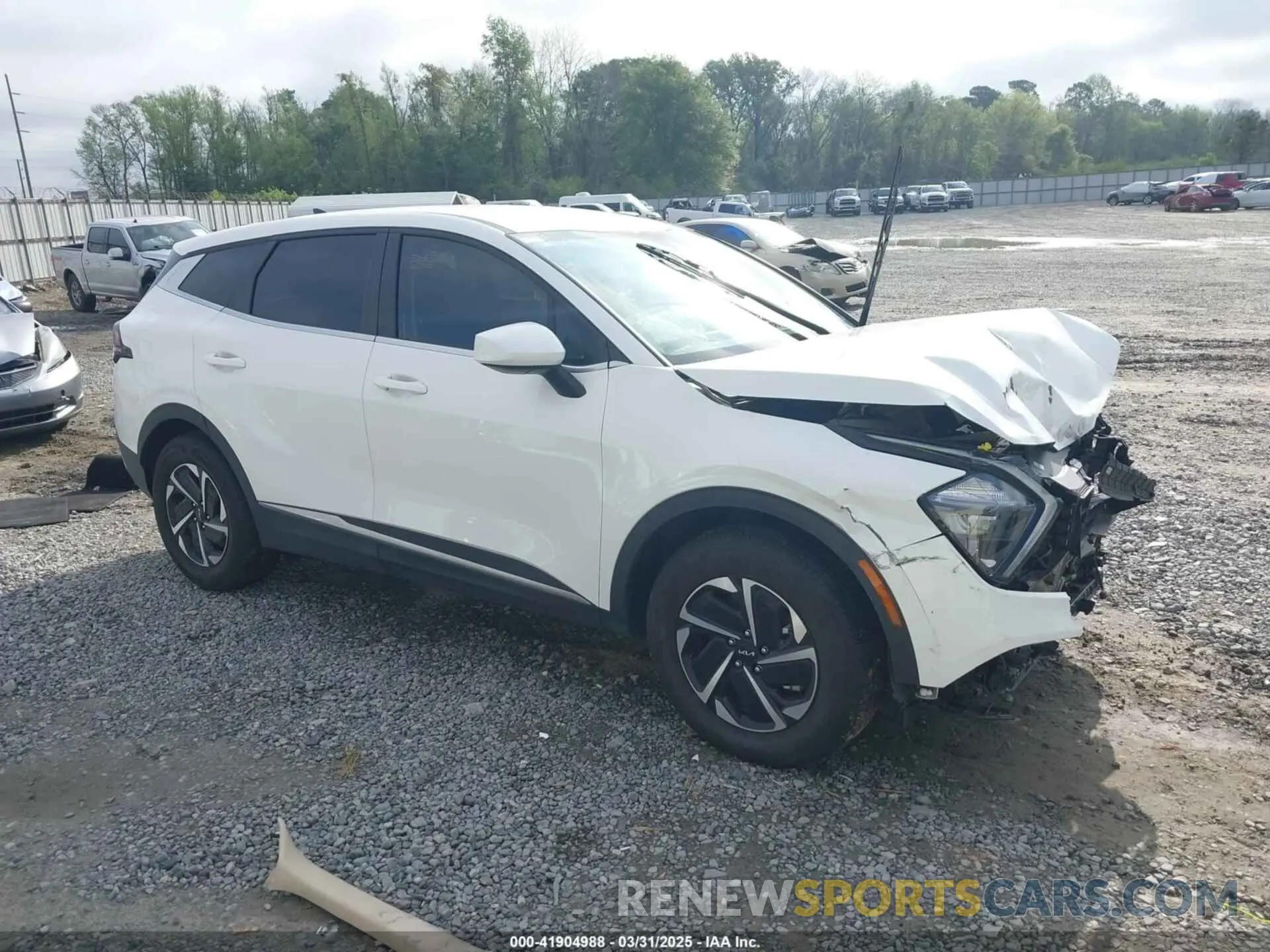 1 Photograph of a damaged car KNDPU3AG0P7091630 KIA SPORTAGE HYBRID 2023