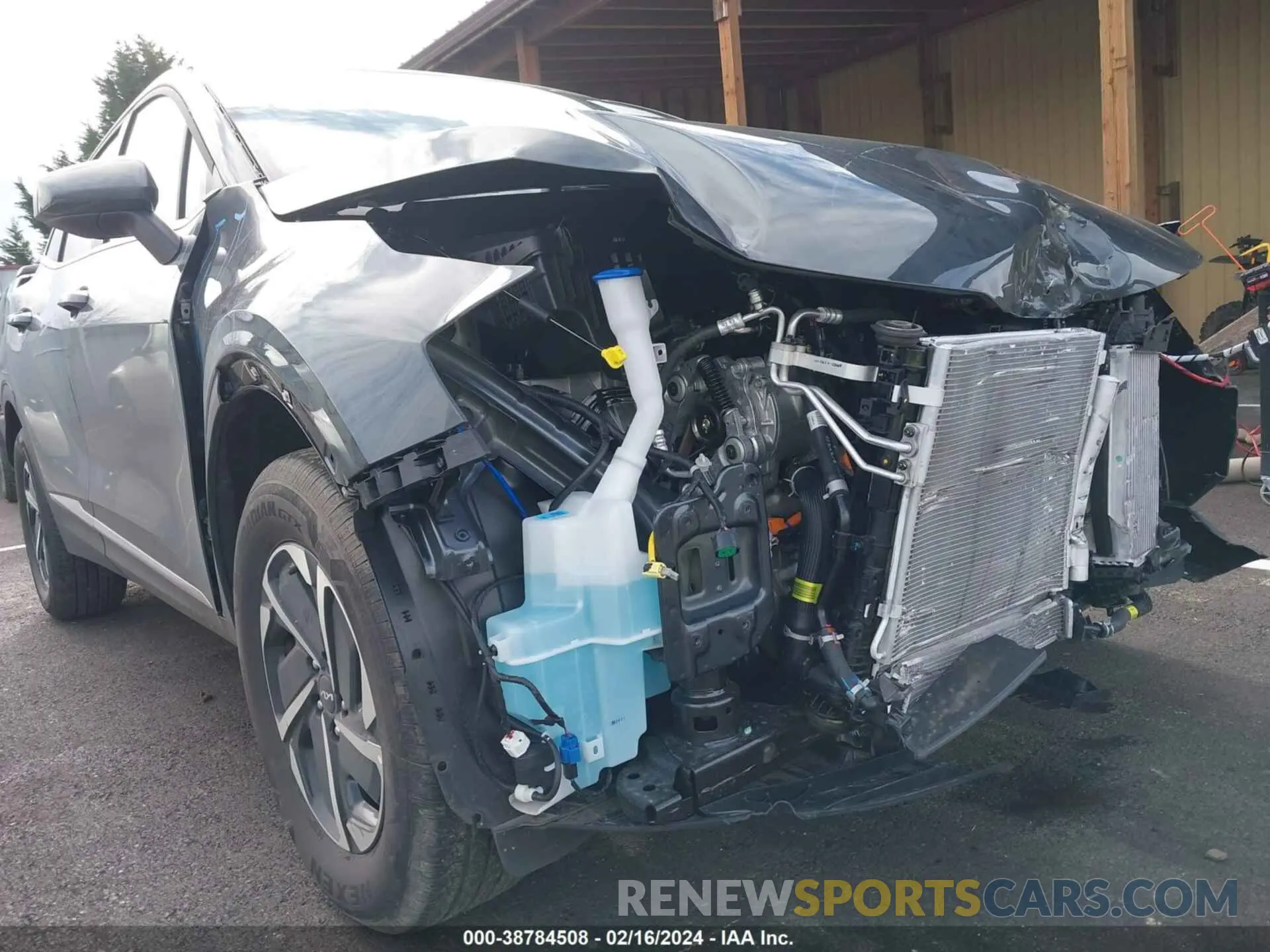 18 Photograph of a damaged car KNDPUCAG1P7113974 KIA SPORTAGE HYBRID 2023