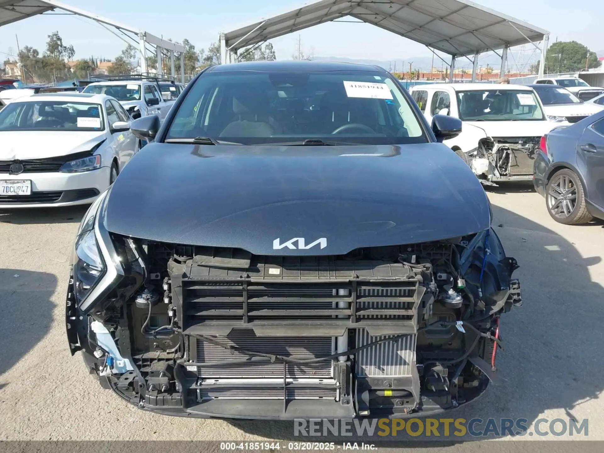 13 Photograph of a damaged car KNDPUCAG2P7114566 KIA SPORTAGE HYBRID 2023