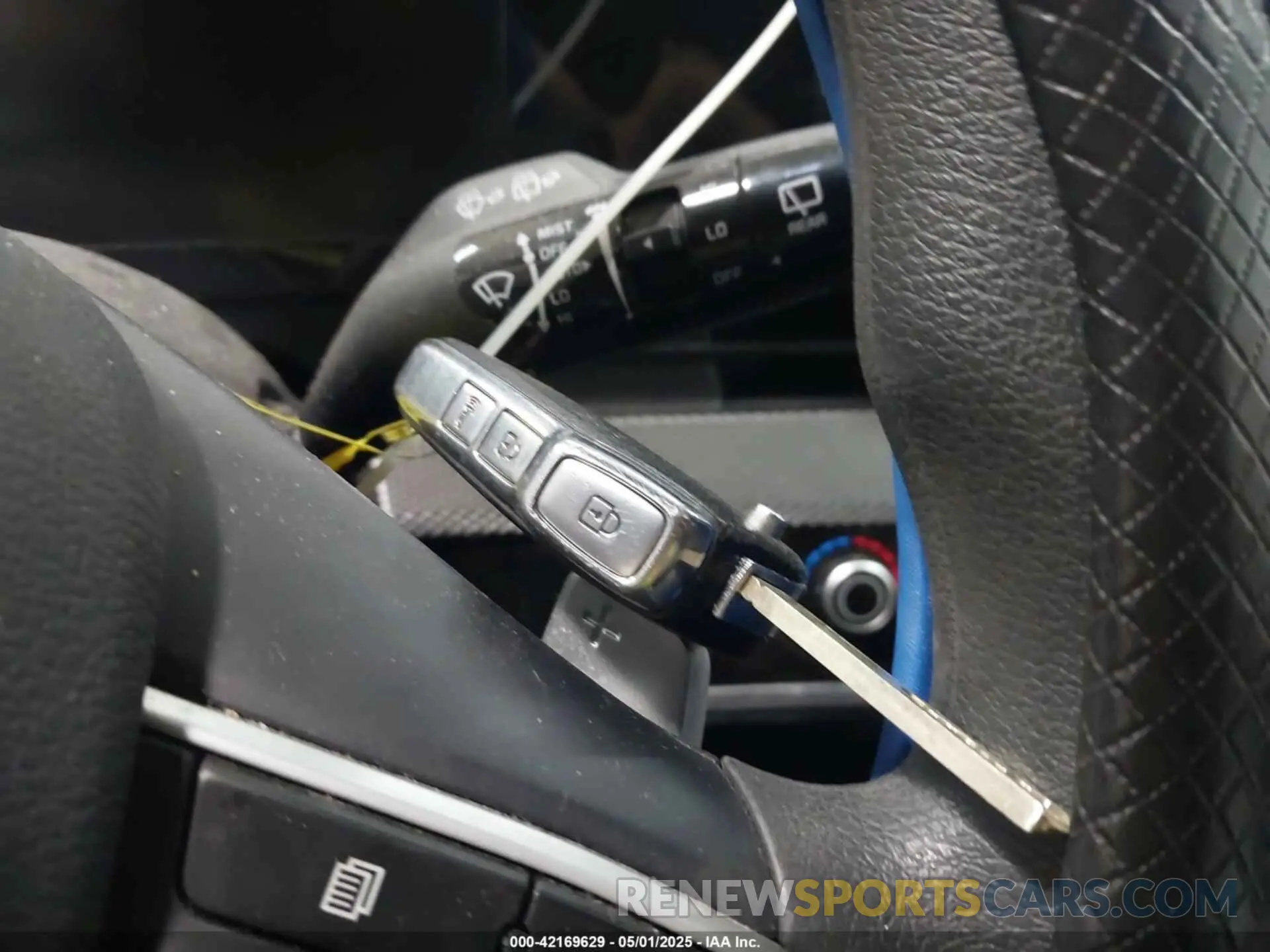 11 Photograph of a damaged car KNDPUCAG7P7015662 KIA SPORTAGE HYBRID 2023
