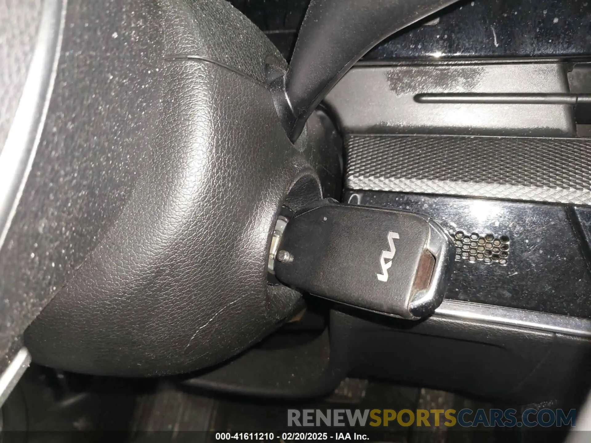 11 Photograph of a damaged car KNDPUCAG7P7039959 KIA SPORTAGE HYBRID 2023