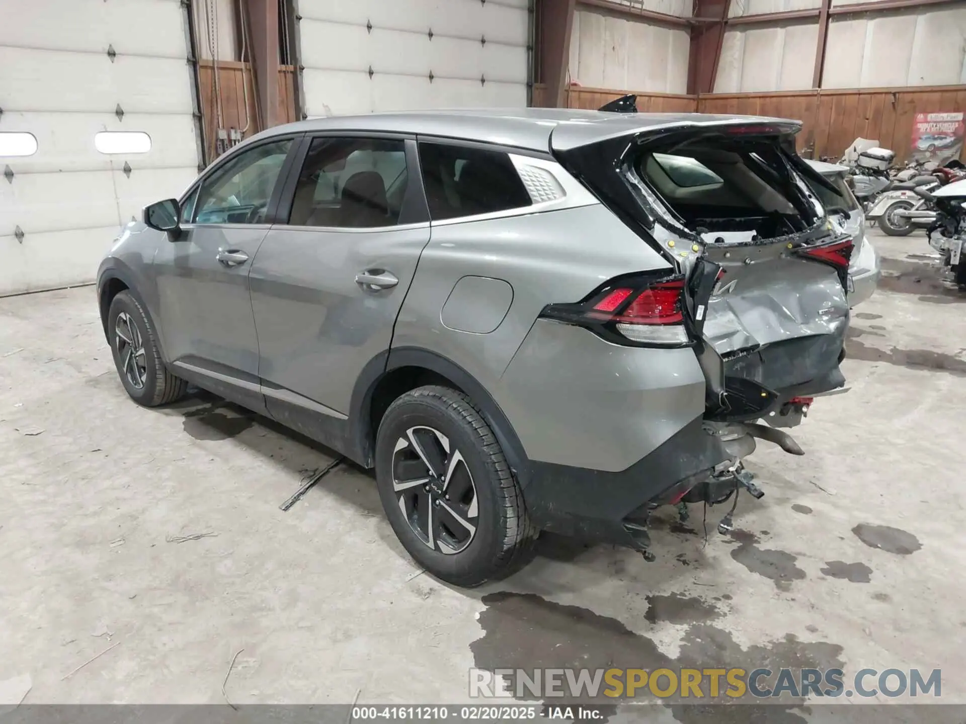 3 Photograph of a damaged car KNDPUCAG7P7039959 KIA SPORTAGE HYBRID 2023