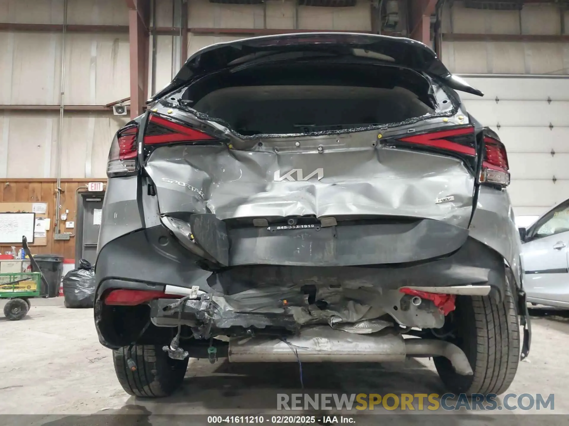6 Photograph of a damaged car KNDPUCAG7P7039959 KIA SPORTAGE HYBRID 2023