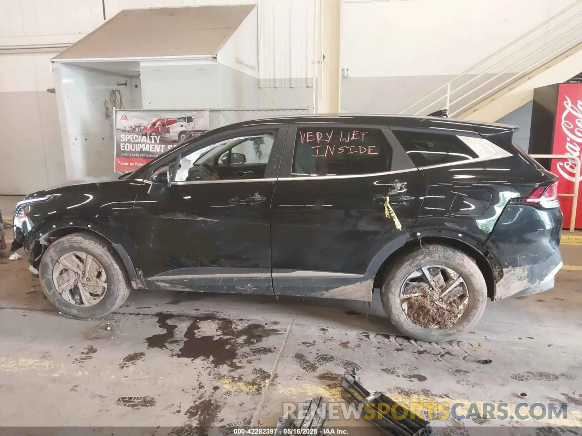 14 Photograph of a damaged car KNDPUCAG7P7116619 KIA SPORTAGE HYBRID 2023