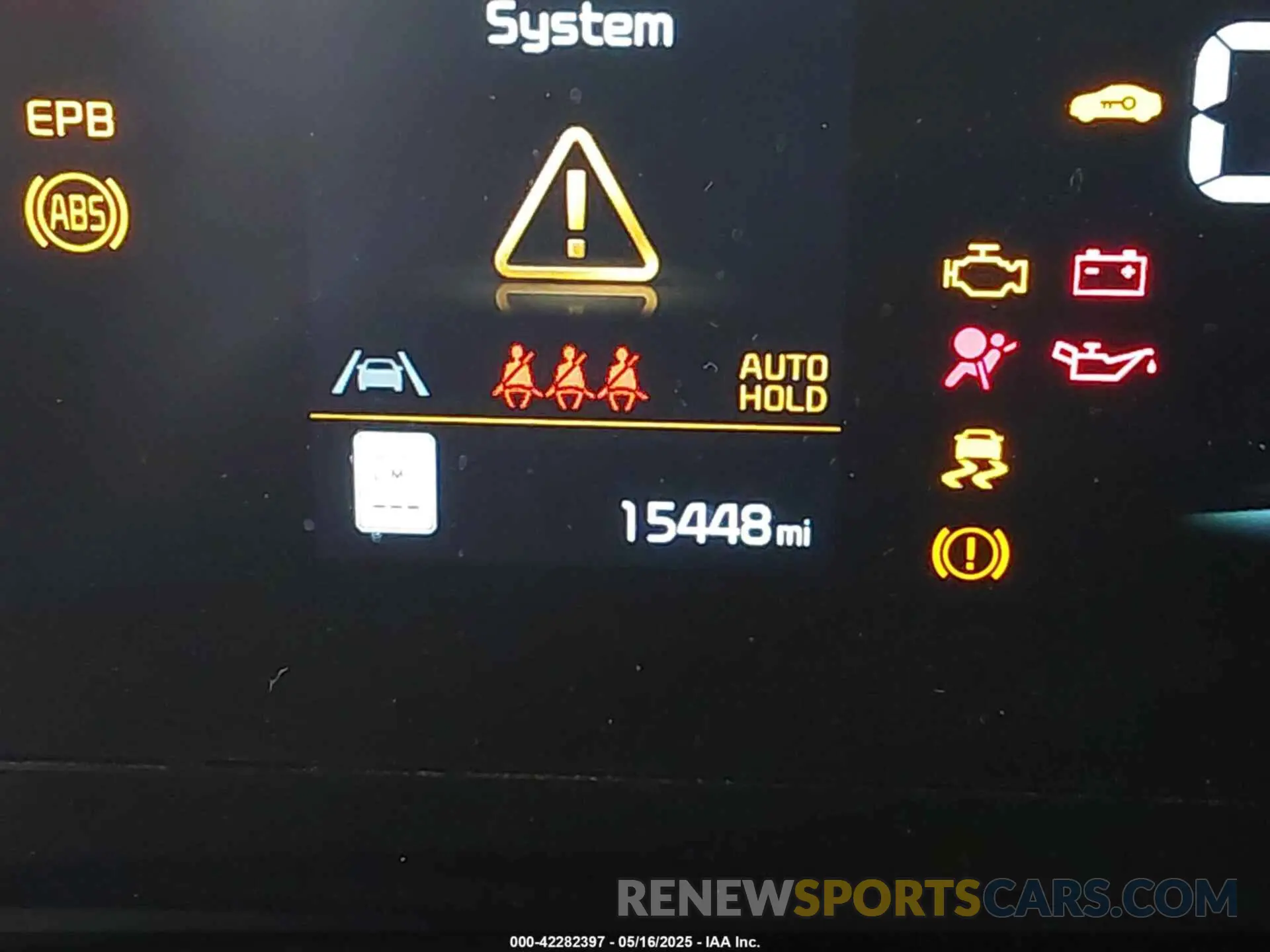 15 Photograph of a damaged car KNDPUCAG7P7116619 KIA SPORTAGE HYBRID 2023