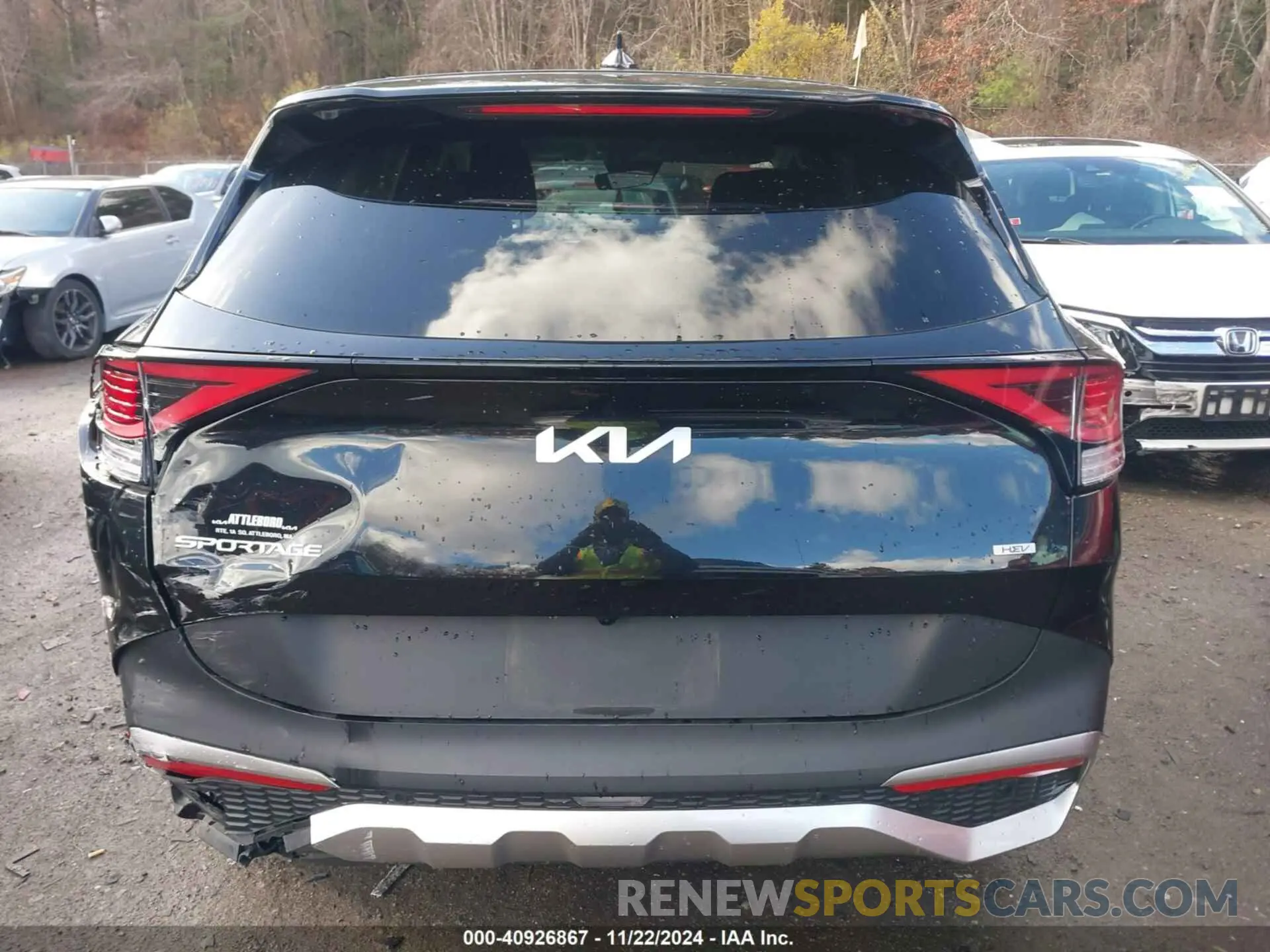 16 Photograph of a damaged car KNDPUCAG8P7064417 KIA SPORTAGE HYBRID 2023