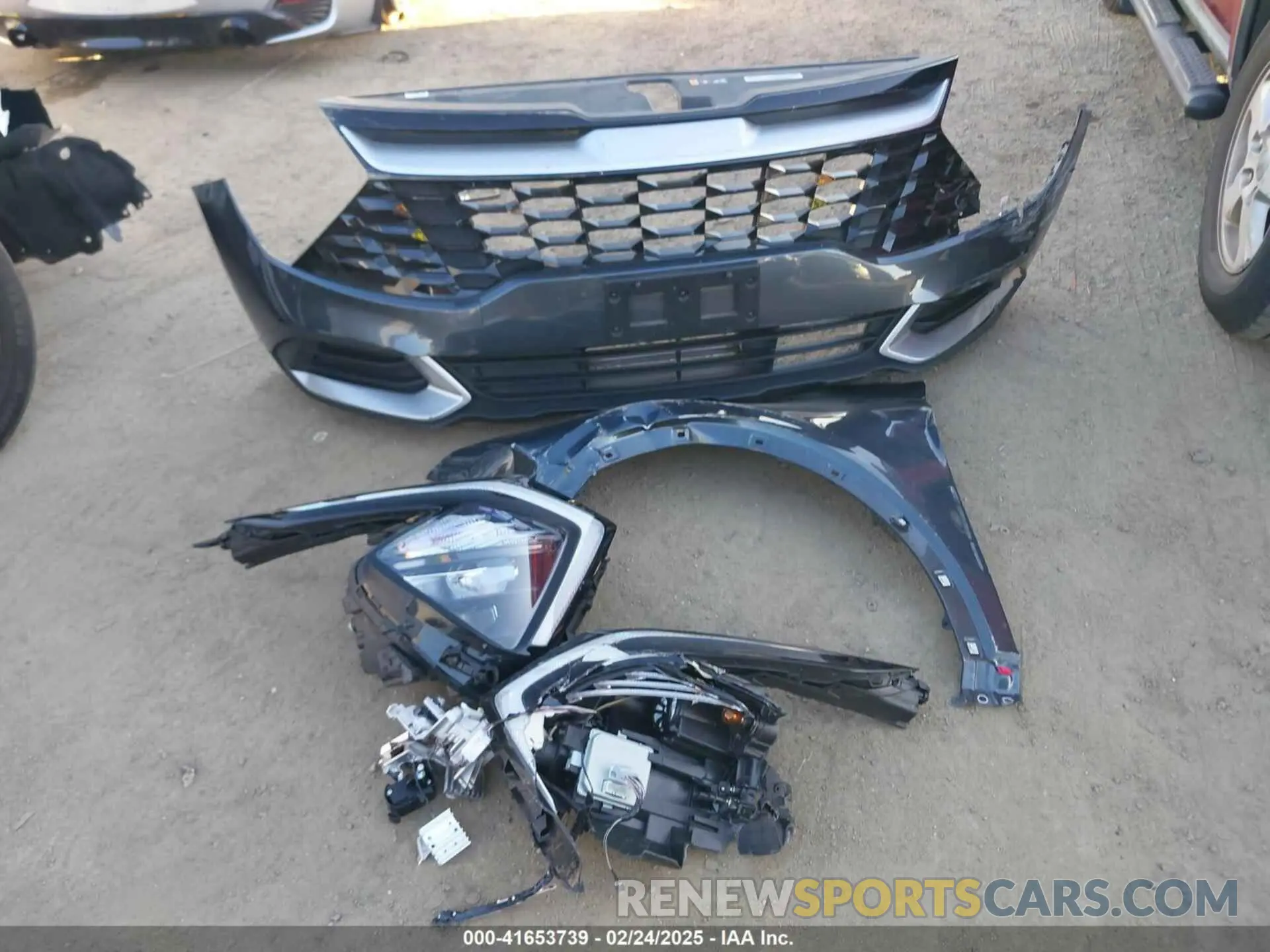 12 Photograph of a damaged car KNDPVCAG1P7085185 KIA SPORTAGE HYBRID 2023