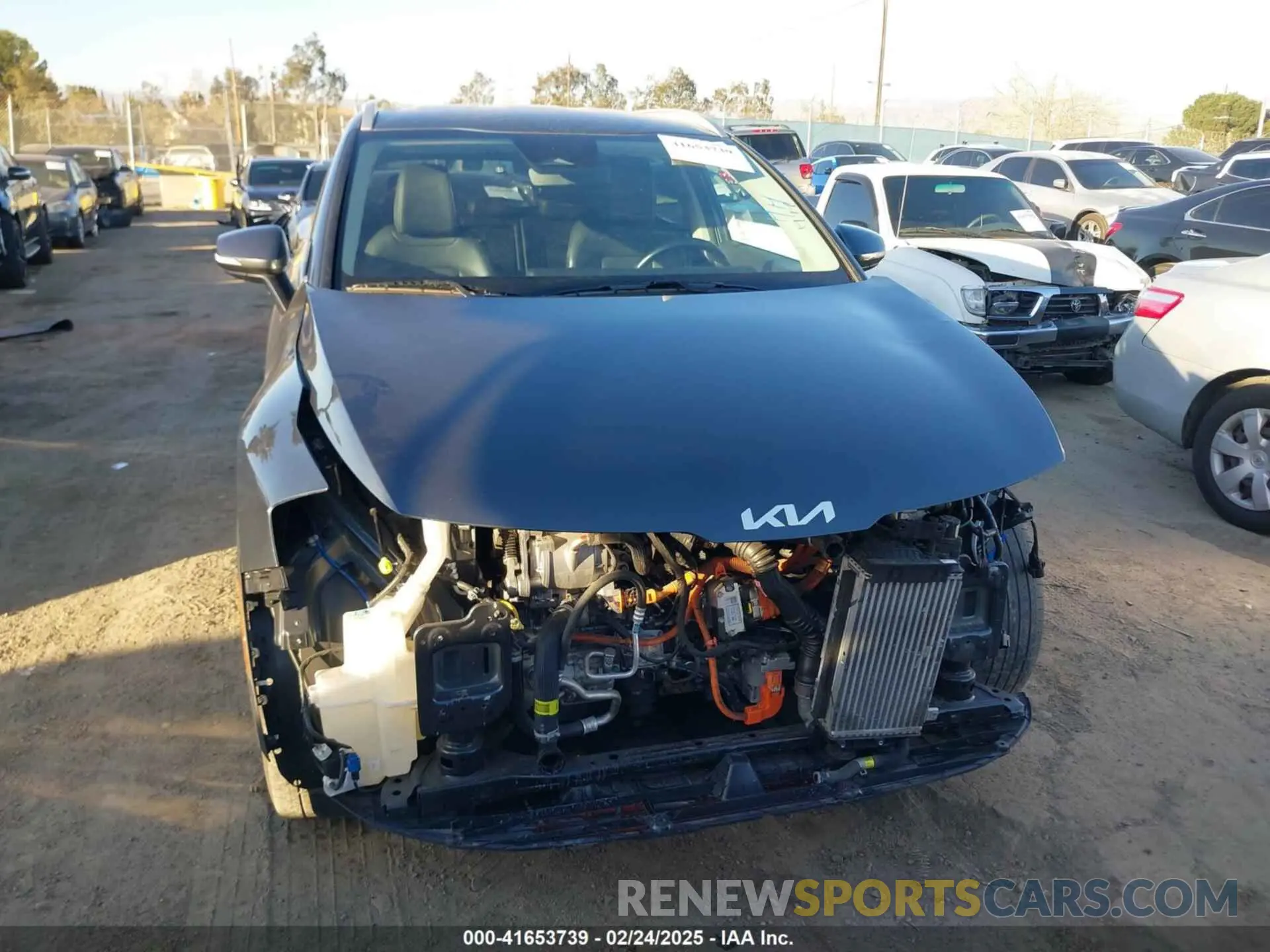 13 Photograph of a damaged car KNDPVCAG1P7085185 KIA SPORTAGE HYBRID 2023