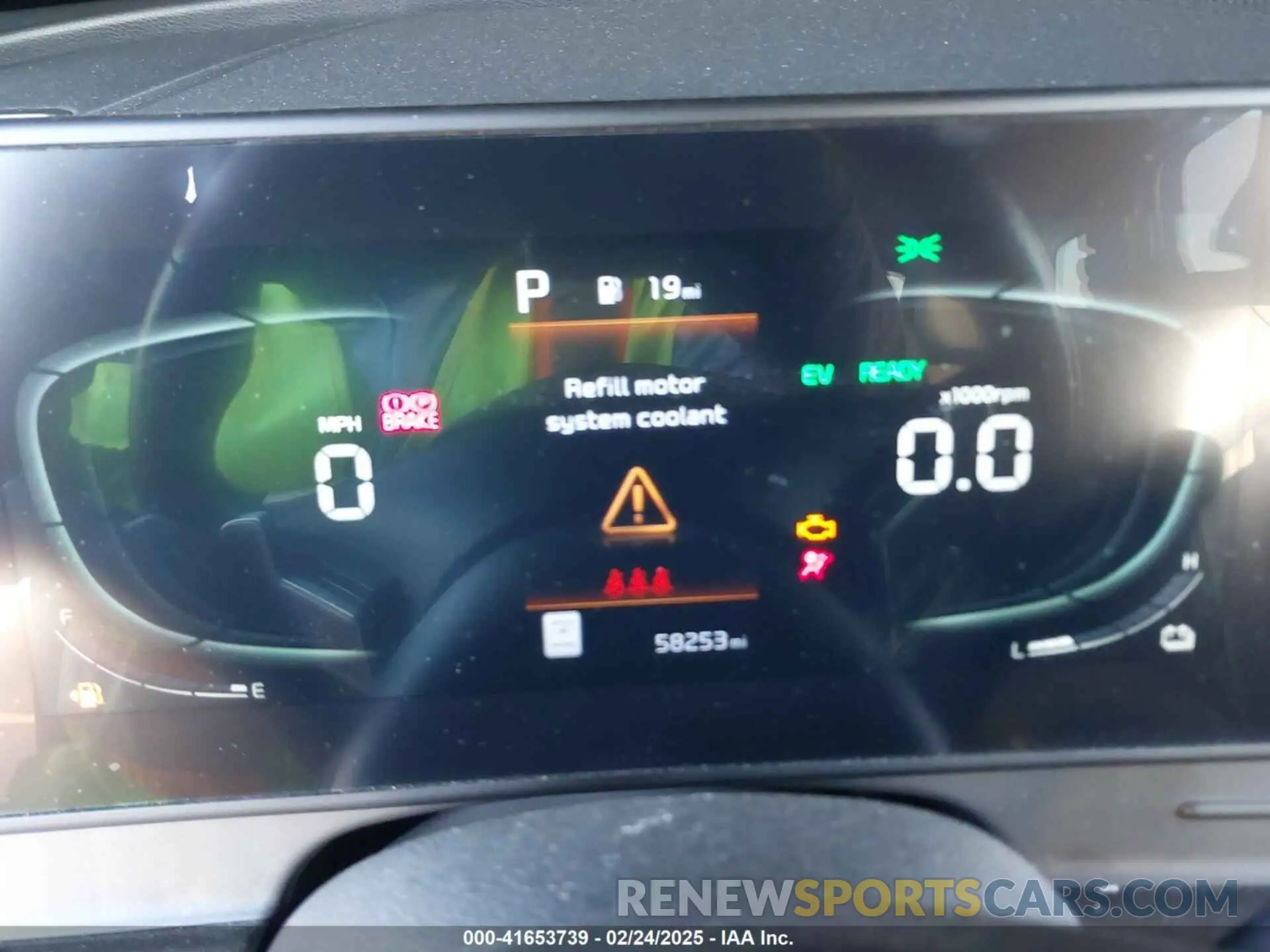 7 Photograph of a damaged car KNDPVCAG1P7085185 KIA SPORTAGE HYBRID 2023