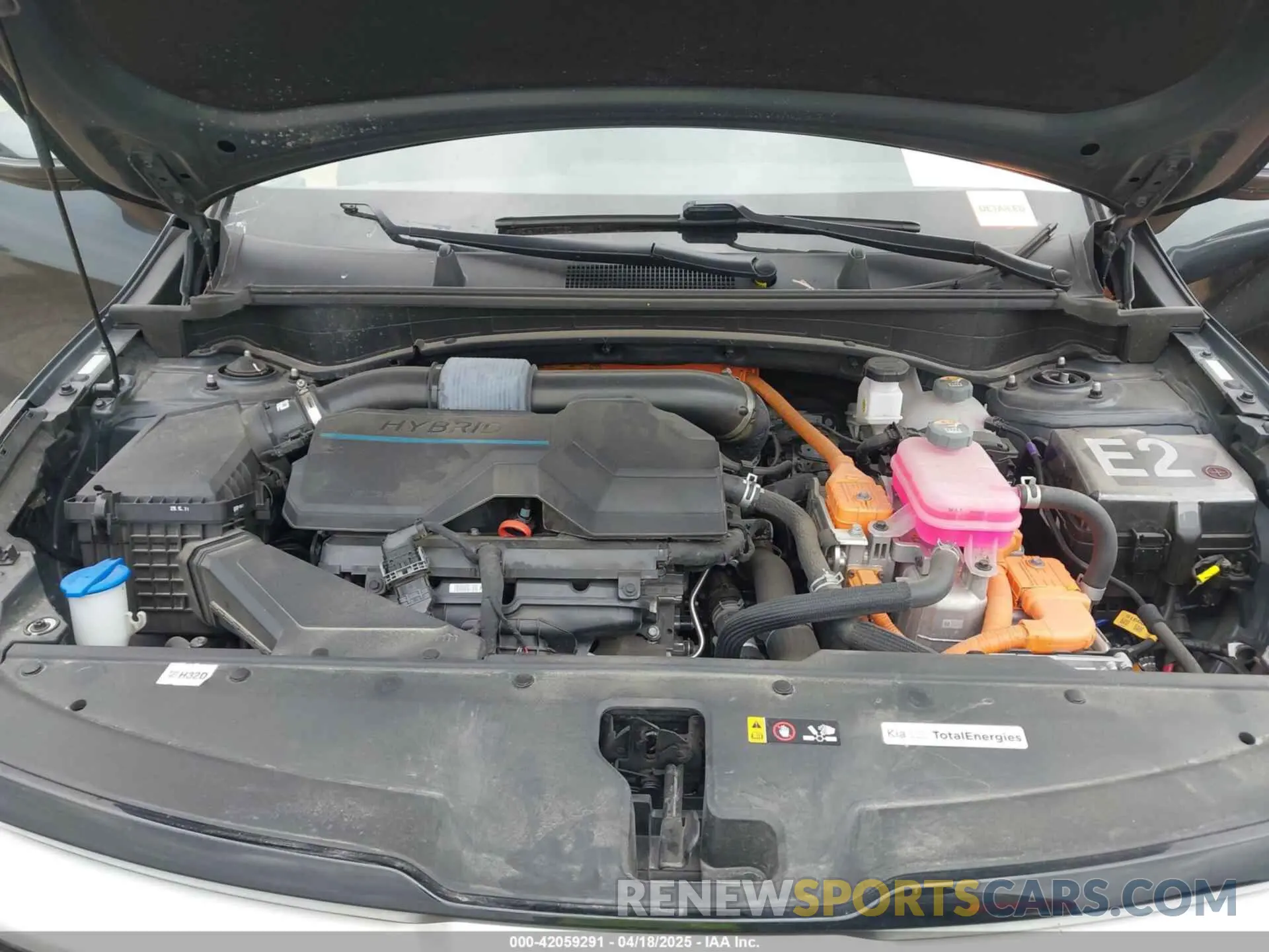 10 Photograph of a damaged car KNDPVCAG2P7046184 KIA SPORTAGE HYBRID 2023
