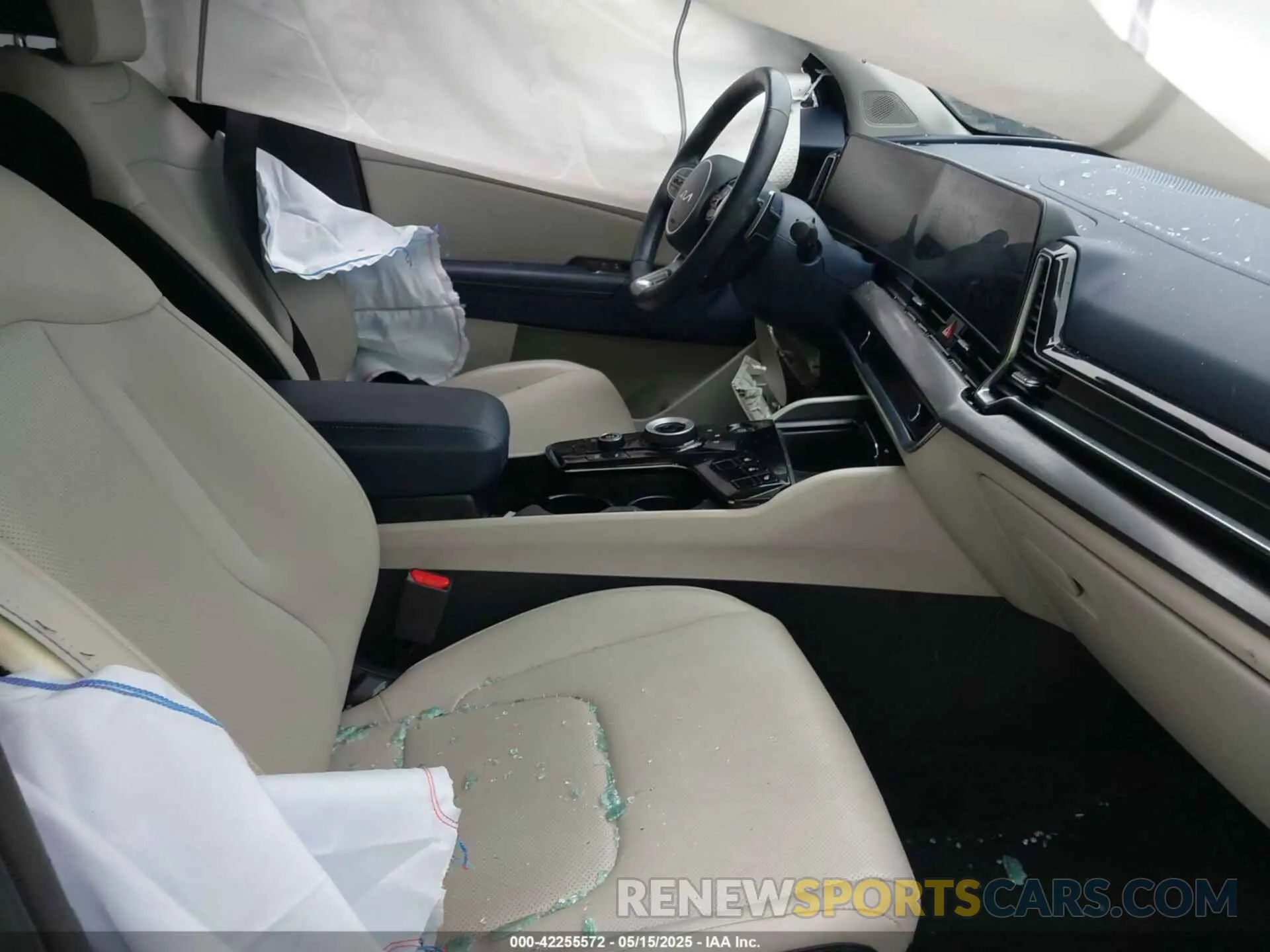 5 Photograph of a damaged car KNDPVCAG2P7110563 KIA SPORTAGE HYBRID 2023