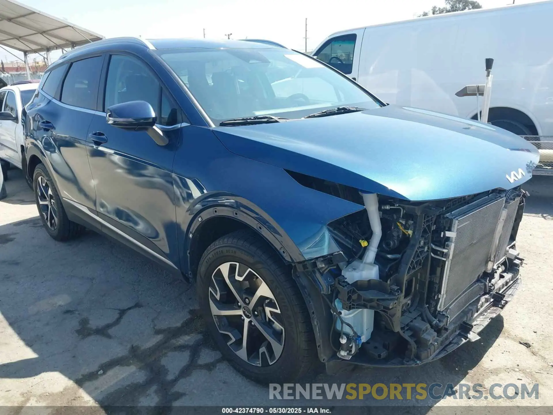1 Photograph of a damaged car KNDPVCAG4P7018273 KIA SPORTAGE HYBRID 2023