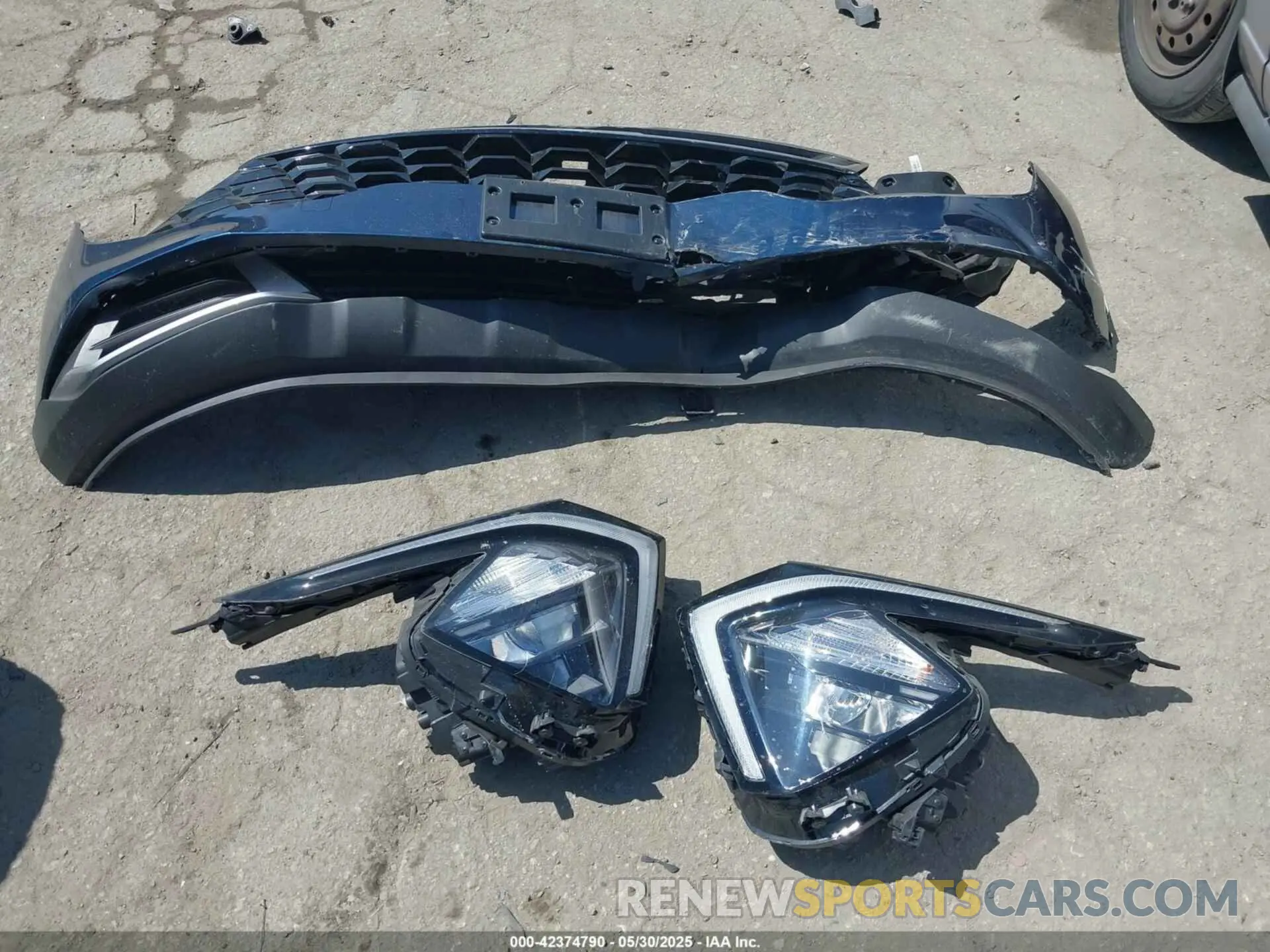 12 Photograph of a damaged car KNDPVCAG4P7018273 KIA SPORTAGE HYBRID 2023