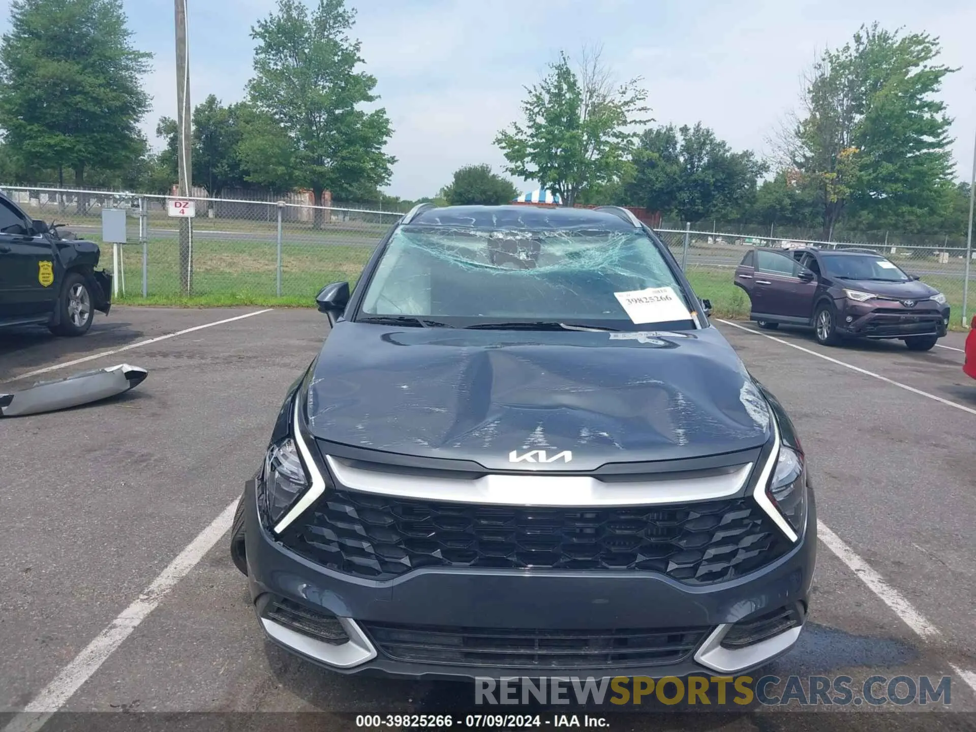 6 Photograph of a damaged car KNDPVCAG5P7018914 KIA SPORTAGE HYBRID 2023
