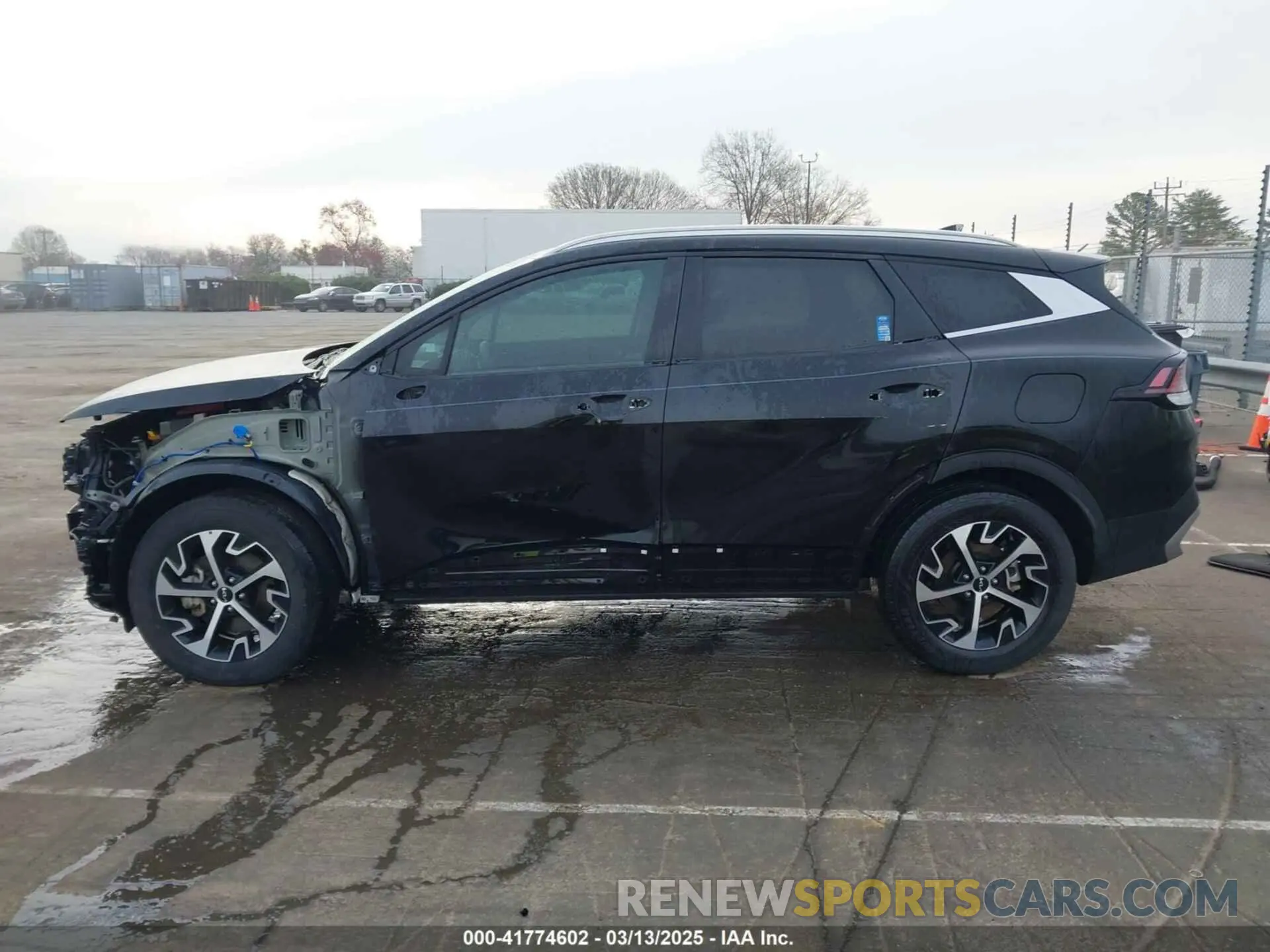15 Photograph of a damaged car KNDPVCAG5P7099610 KIA SPORTAGE HYBRID 2023
