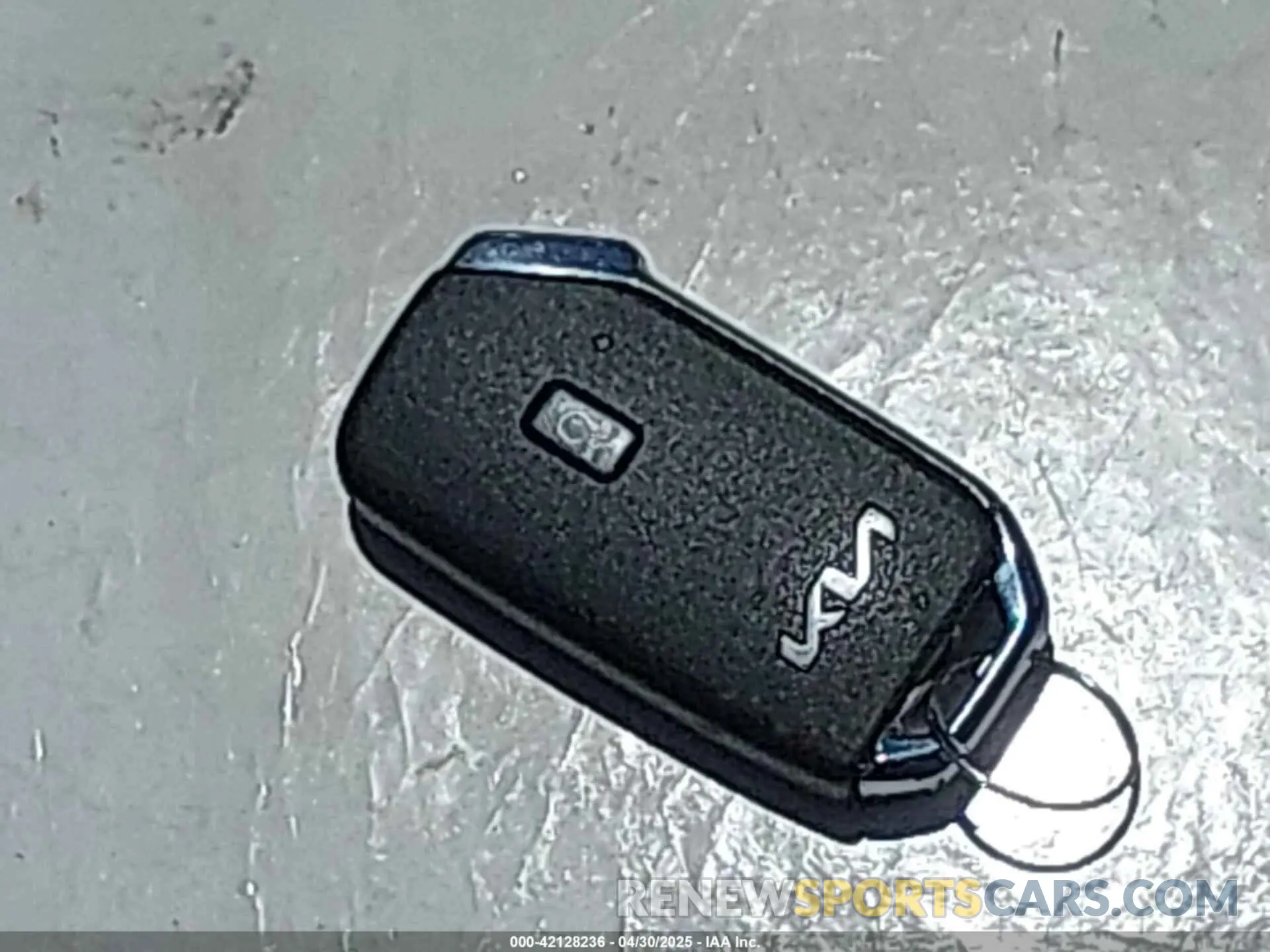 11 Photograph of a damaged car KNDPVCAG6P7040629 KIA SPORTAGE HYBRID 2023
