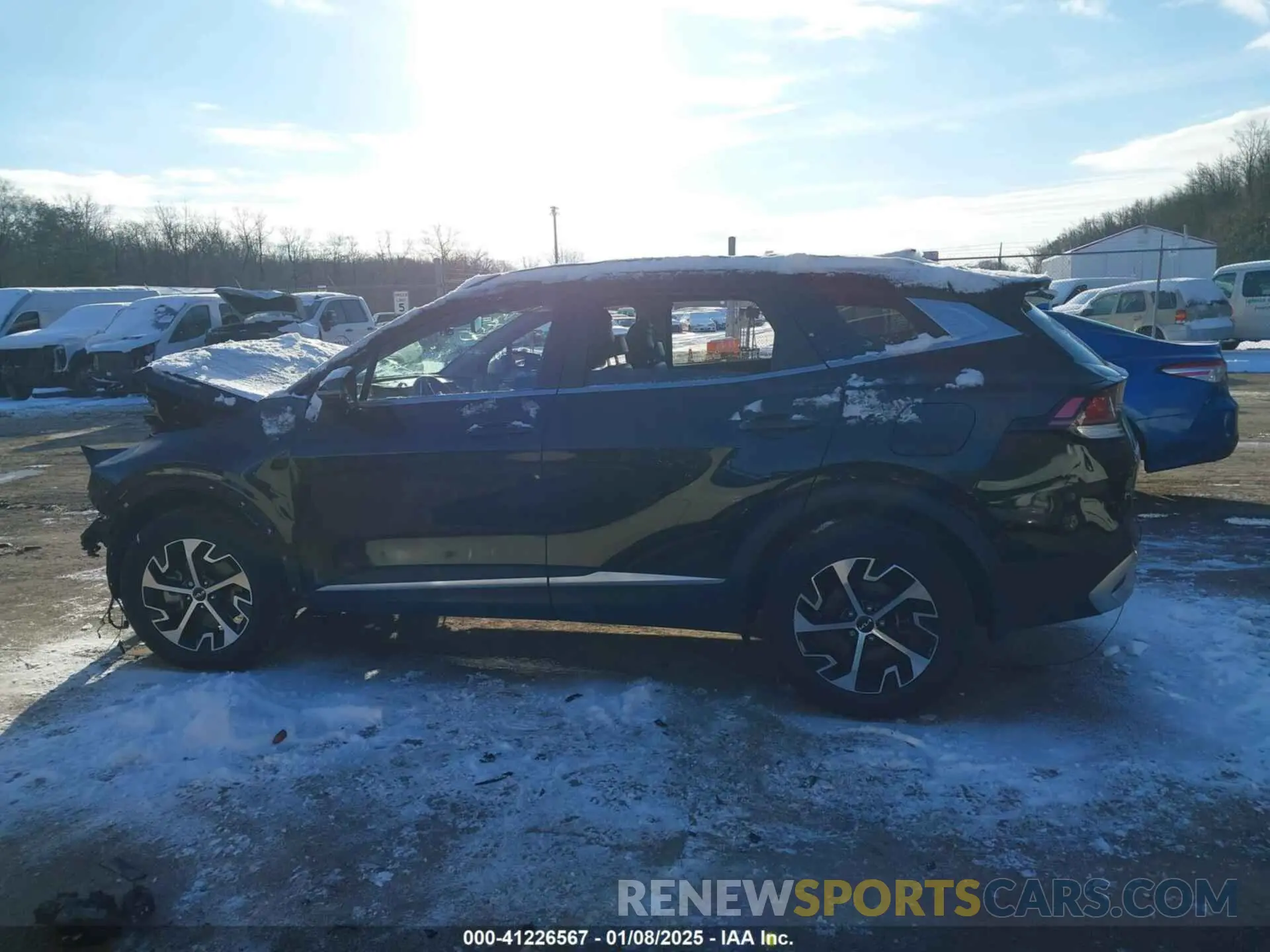 13 Photograph of a damaged car KNDPVCAG7P7025489 KIA SPORTAGE HYBRID 2023