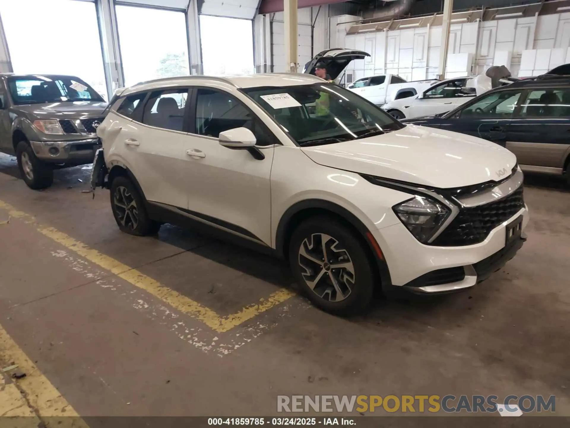 1 Photograph of a damaged car KNDPVCAG7P7081139 KIA SPORTAGE HYBRID 2023