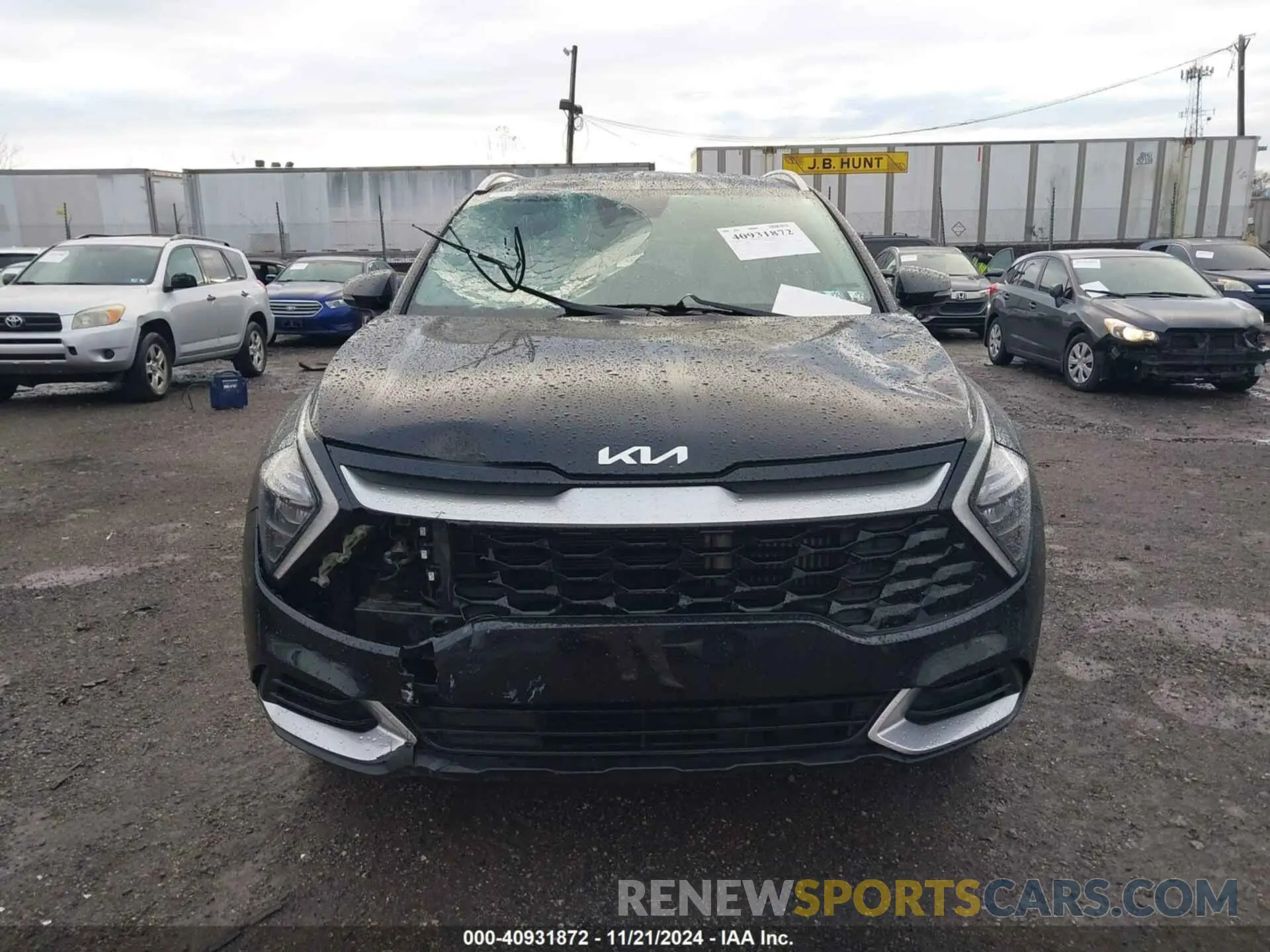 11 Photograph of a damaged car KNDPVCAG7P7092657 KIA SPORTAGE HYBRID 2023