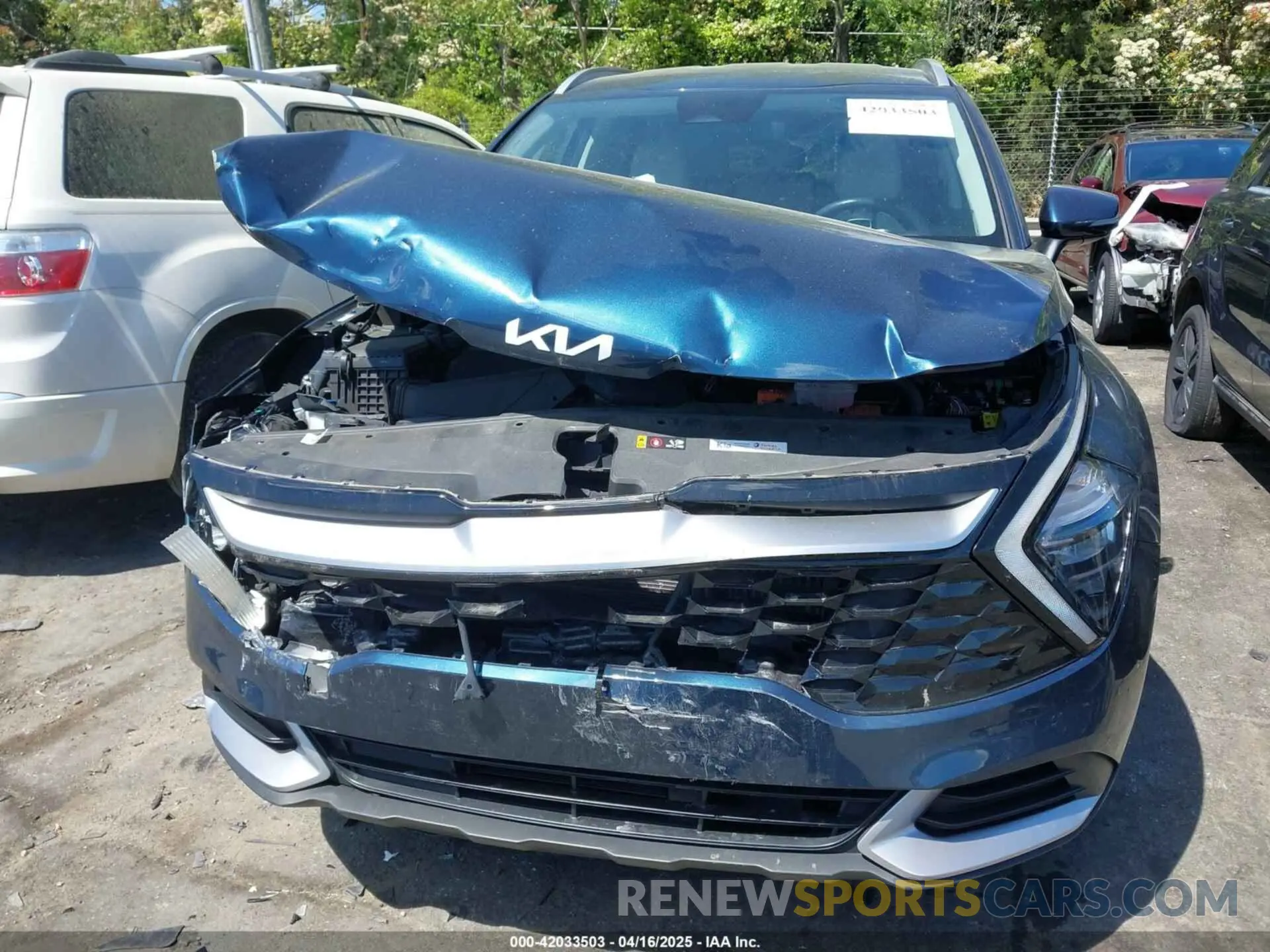 6 Photograph of a damaged car KNDPVCAG8P7013061 KIA SPORTAGE HYBRID 2023