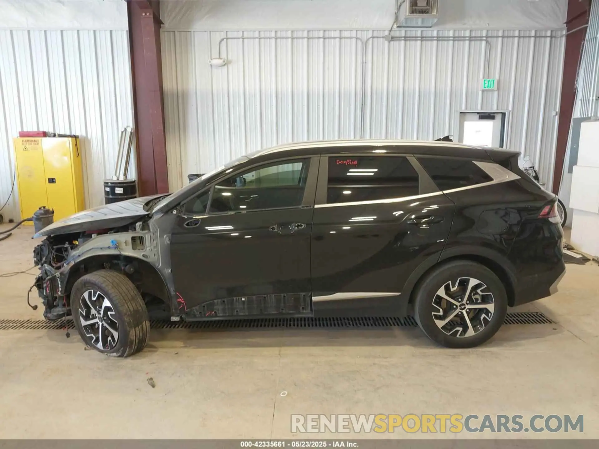 15 Photograph of a damaged car KNDPVCAG8P7095454 KIA SPORTAGE HYBRID 2023