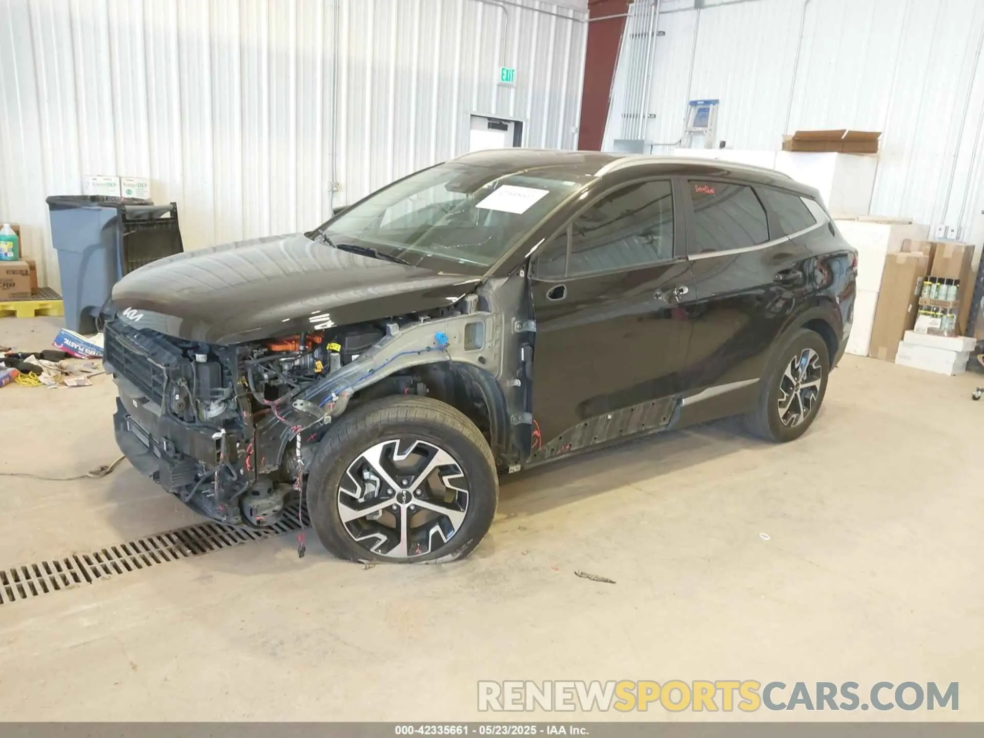 2 Photograph of a damaged car KNDPVCAG8P7095454 KIA SPORTAGE HYBRID 2023
