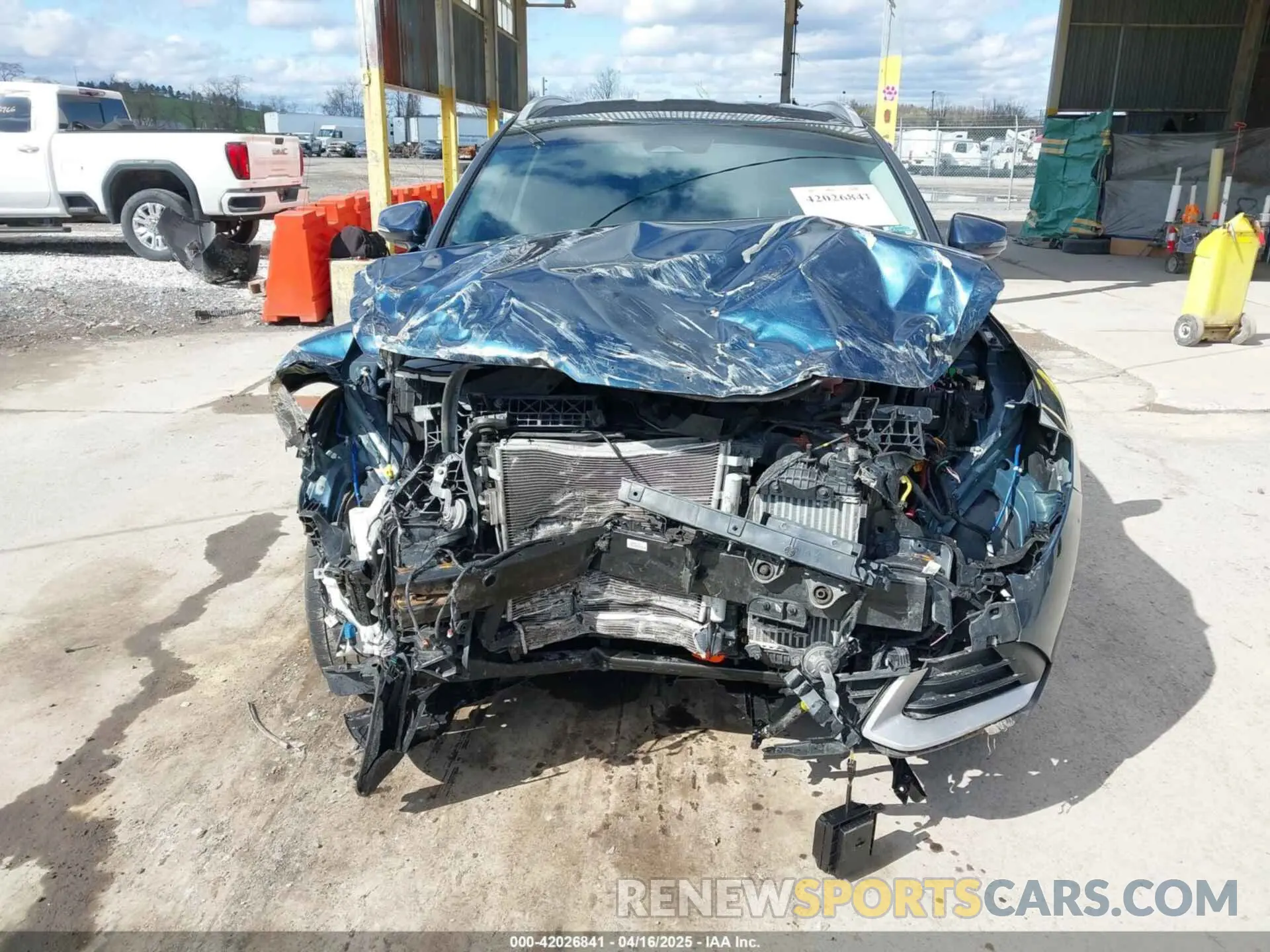 6 Photograph of a damaged car KNDPVCAG9P7051155 KIA SPORTAGE HYBRID 2023