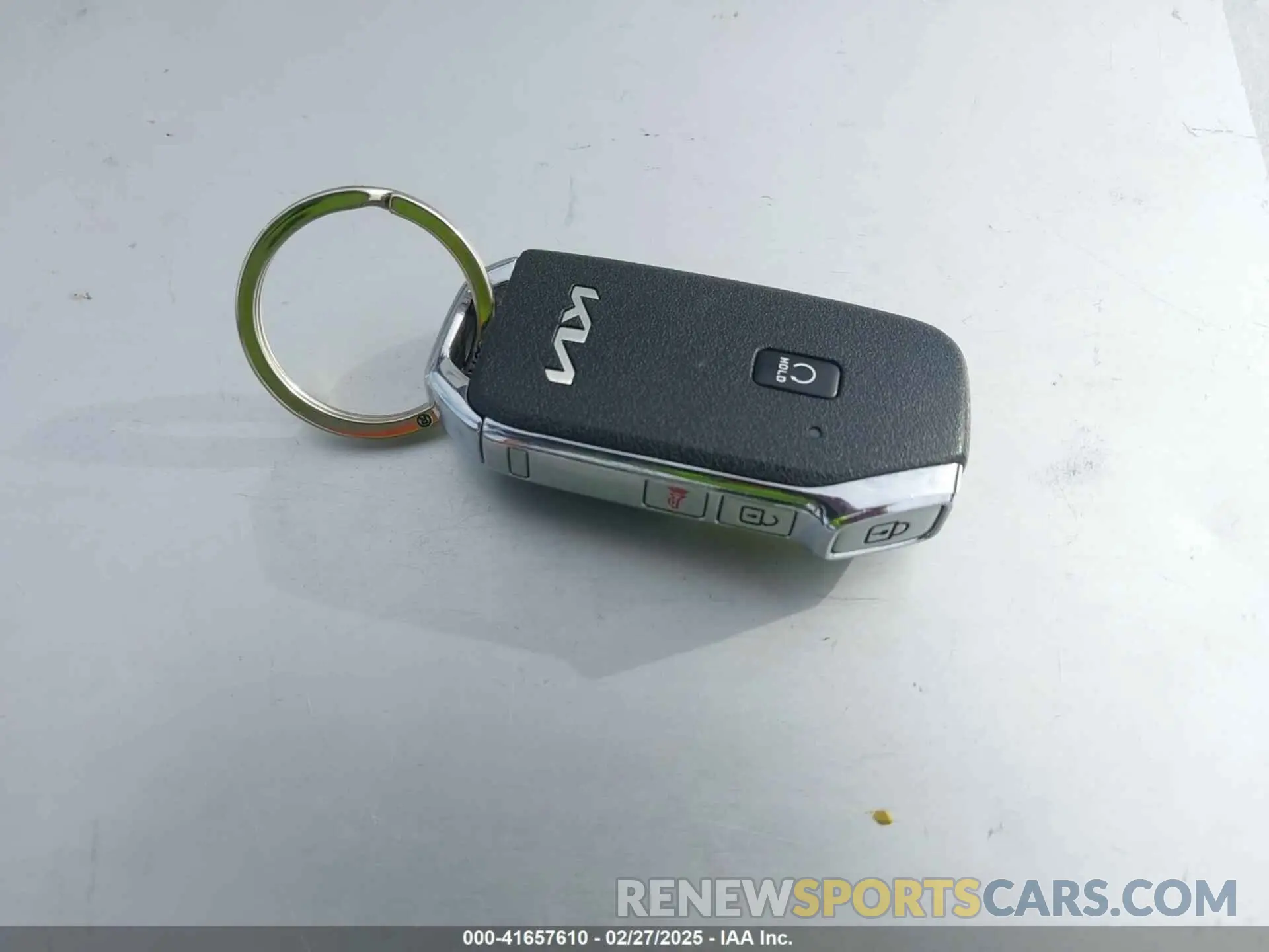 11 Photograph of a damaged car KNDPVCAGXP7107023 KIA SPORTAGE HYBRID 2023